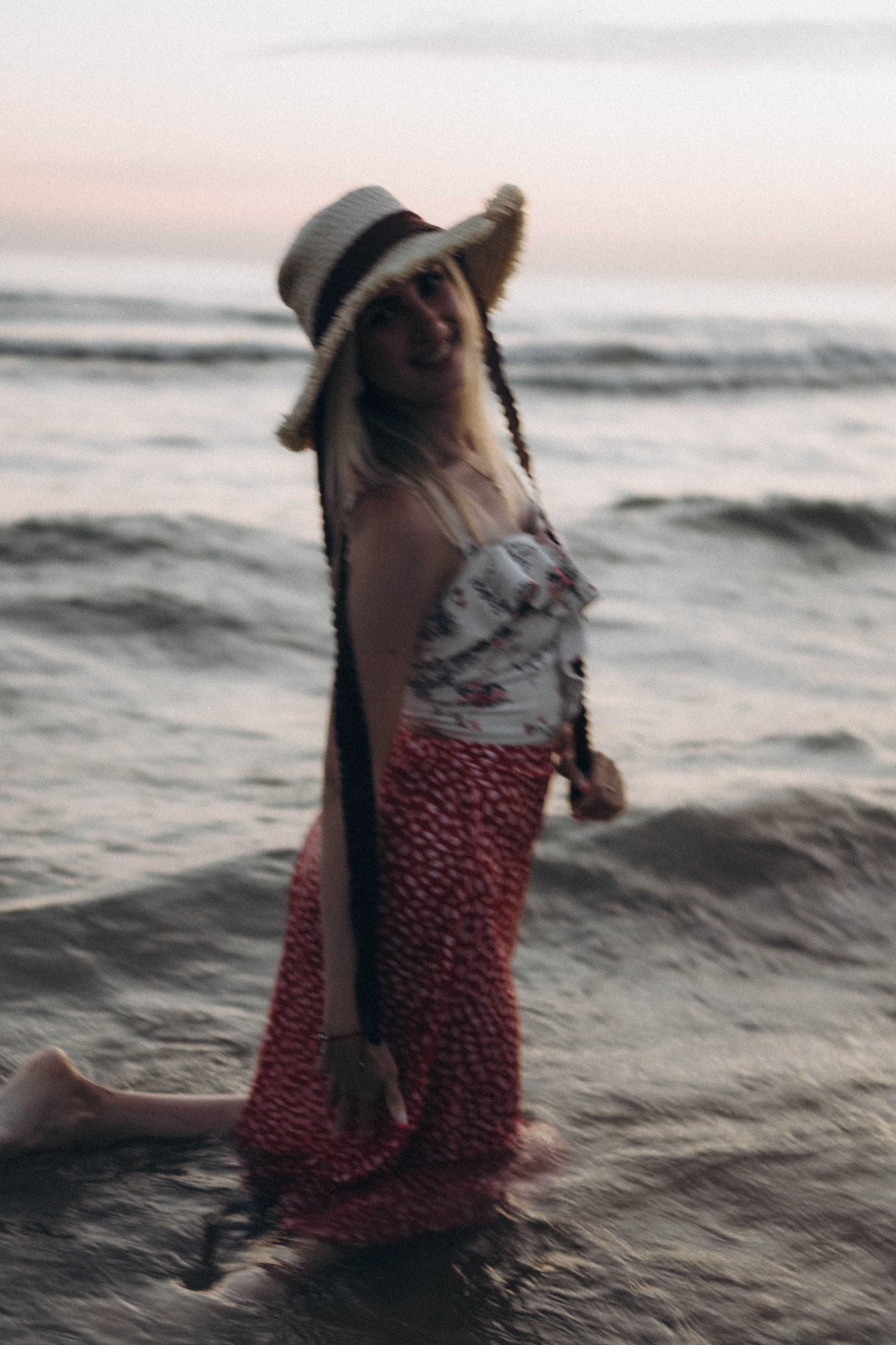 Июльский вечер на берегу черного моря. Профессиональный фотограф, Санкт-Петербург — Виктория Богомолова