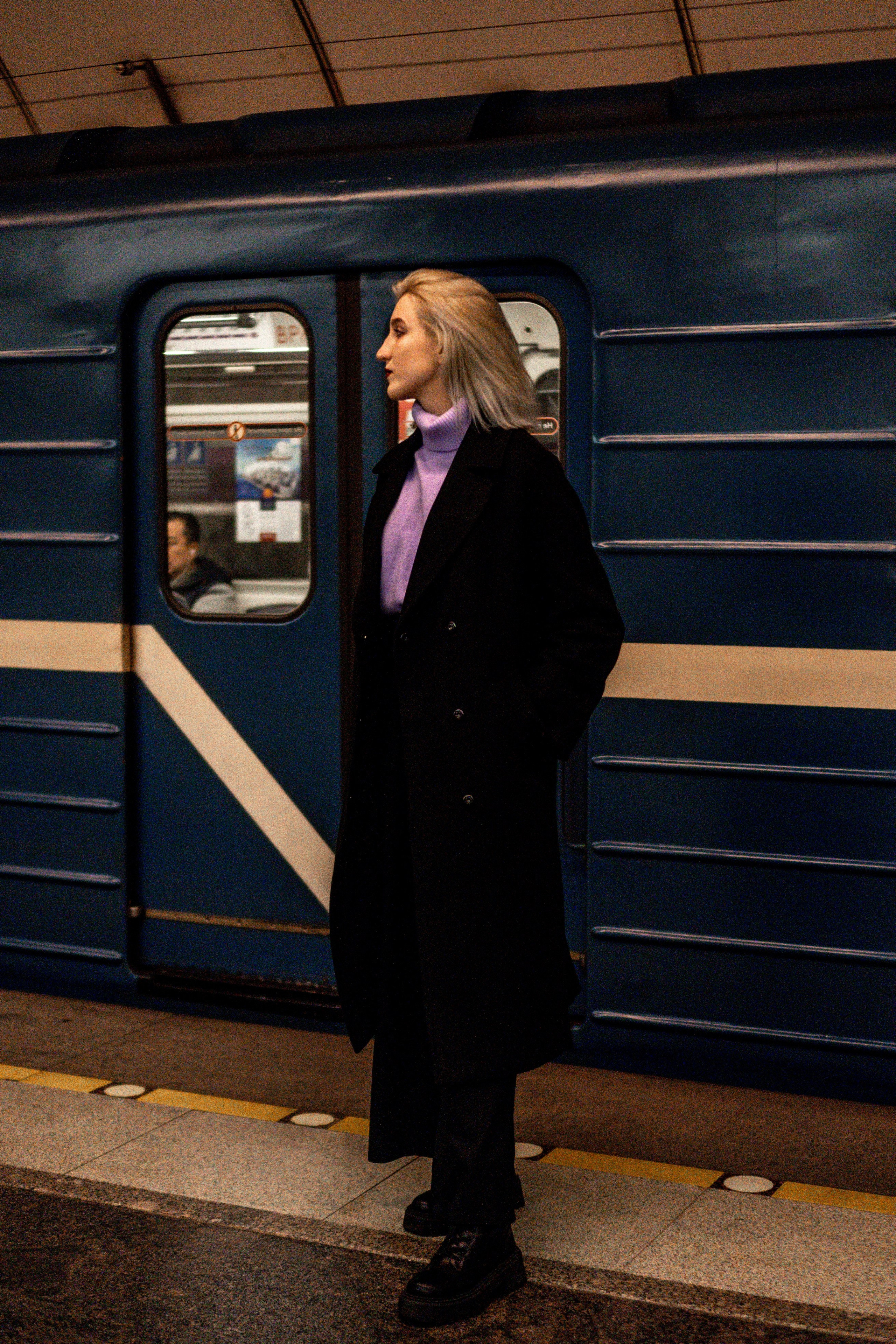 Анастасия в Метро. Профессиональный фотограф, Санкт-Петербург — Виктория Богомолова
