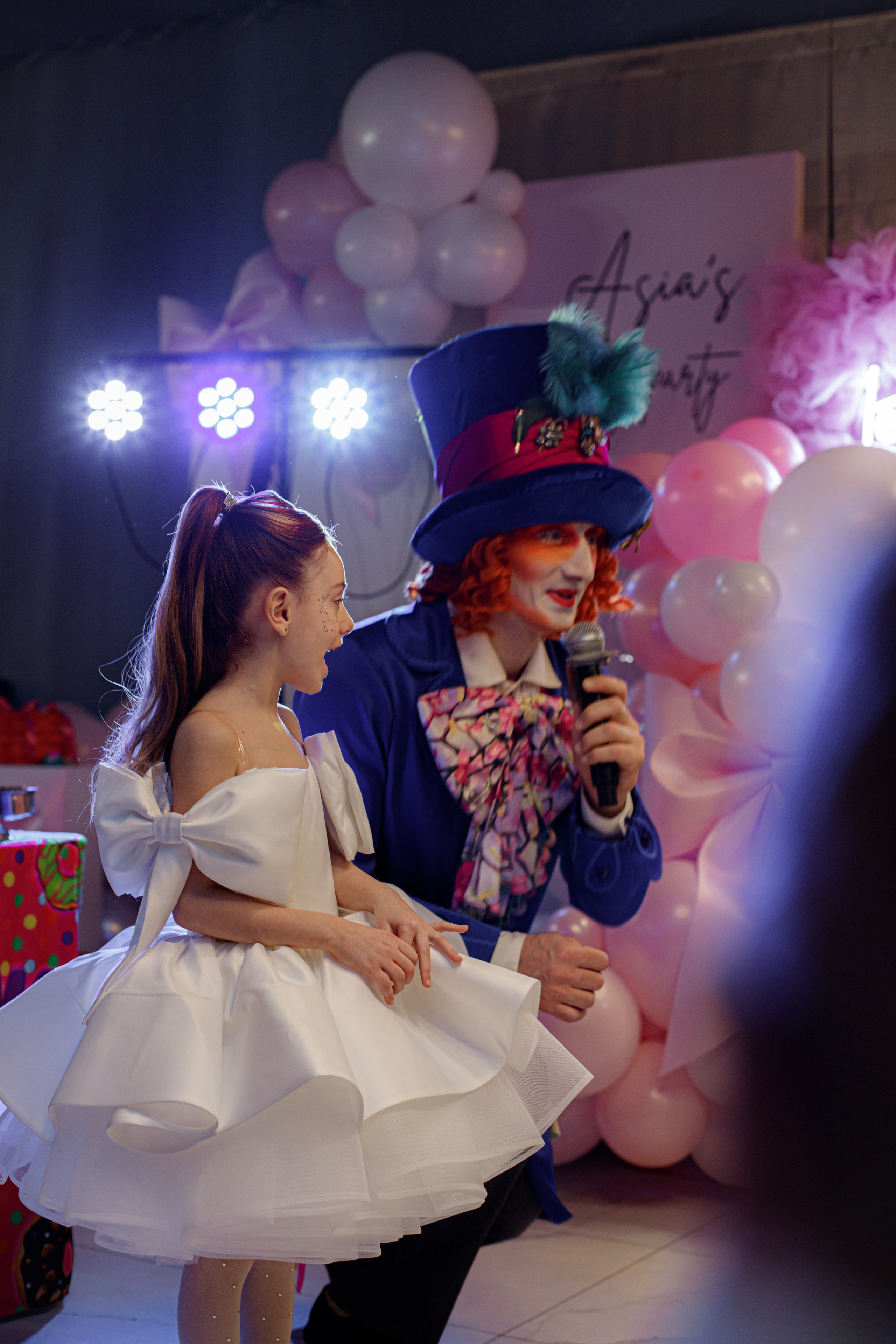 ASIA'S BIRTHDAY PARTY. Photokarish