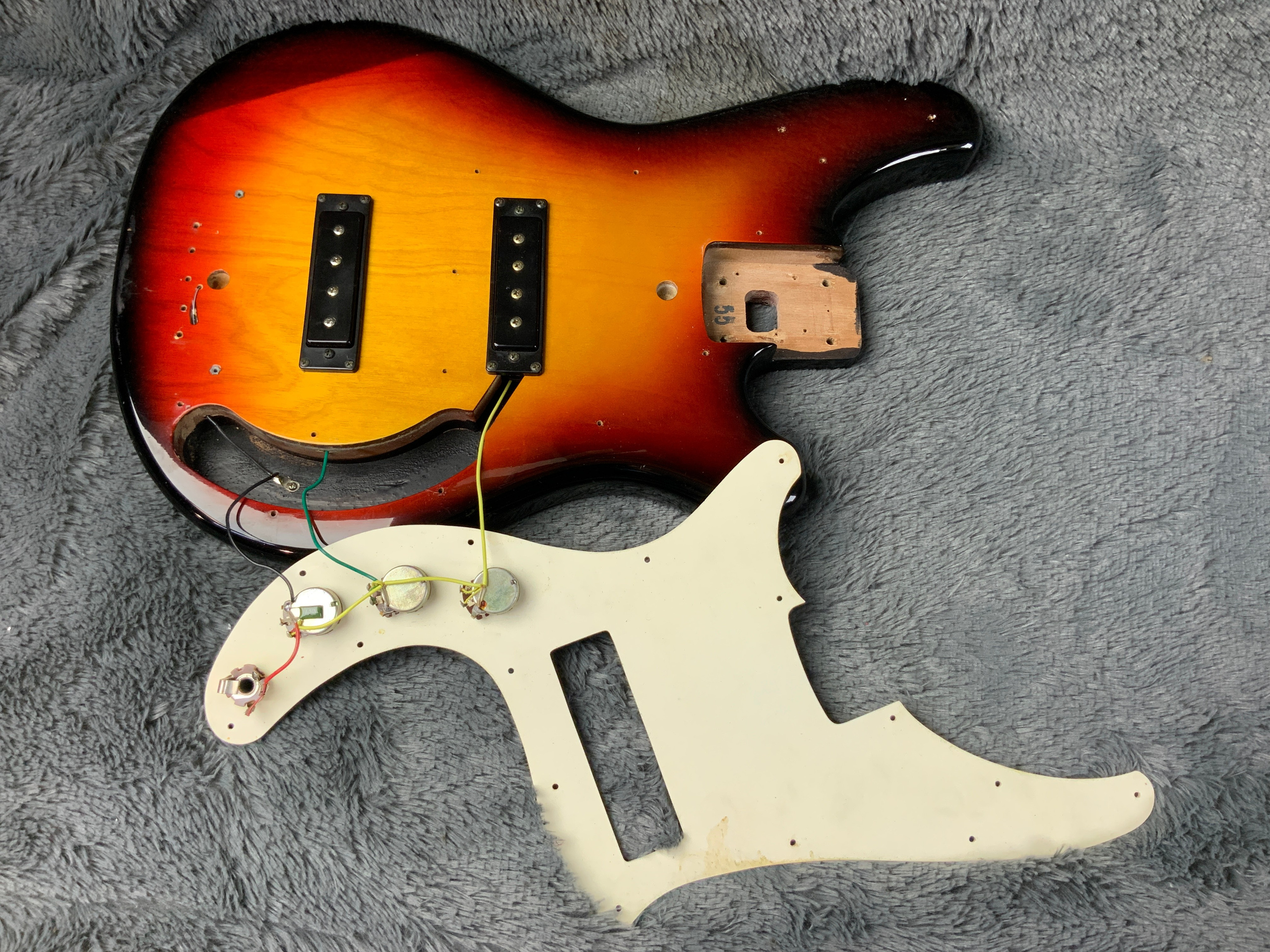 Yamaha SB-55 Super Bass