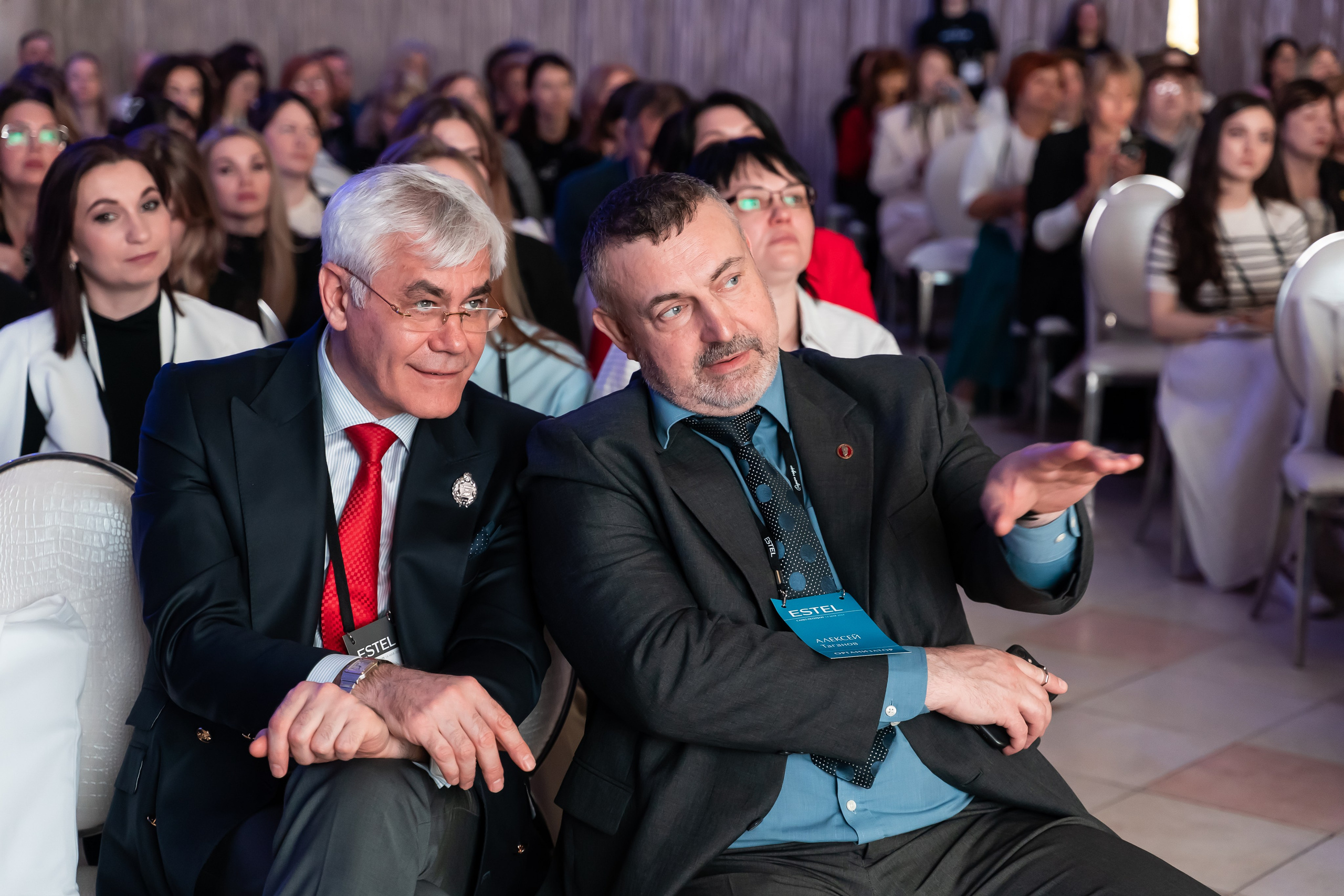 Деловые события. Репортажный фотограф и видеограф в Санкт-Петербурге
