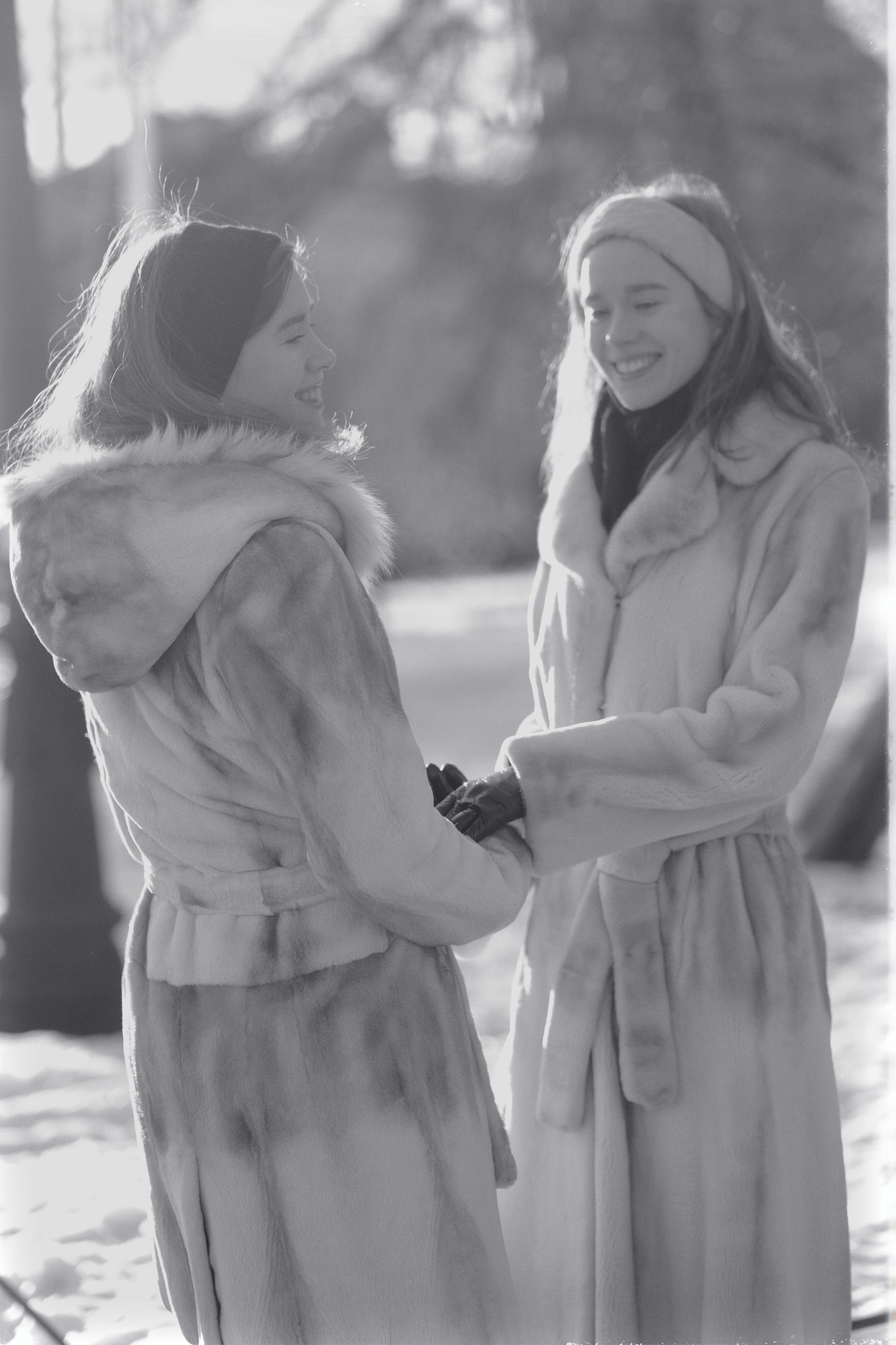 Ксения и Виктория Крюковы. Портретный и репортажный фотограф в Санкт-Петербурге Дарья Сибирякова