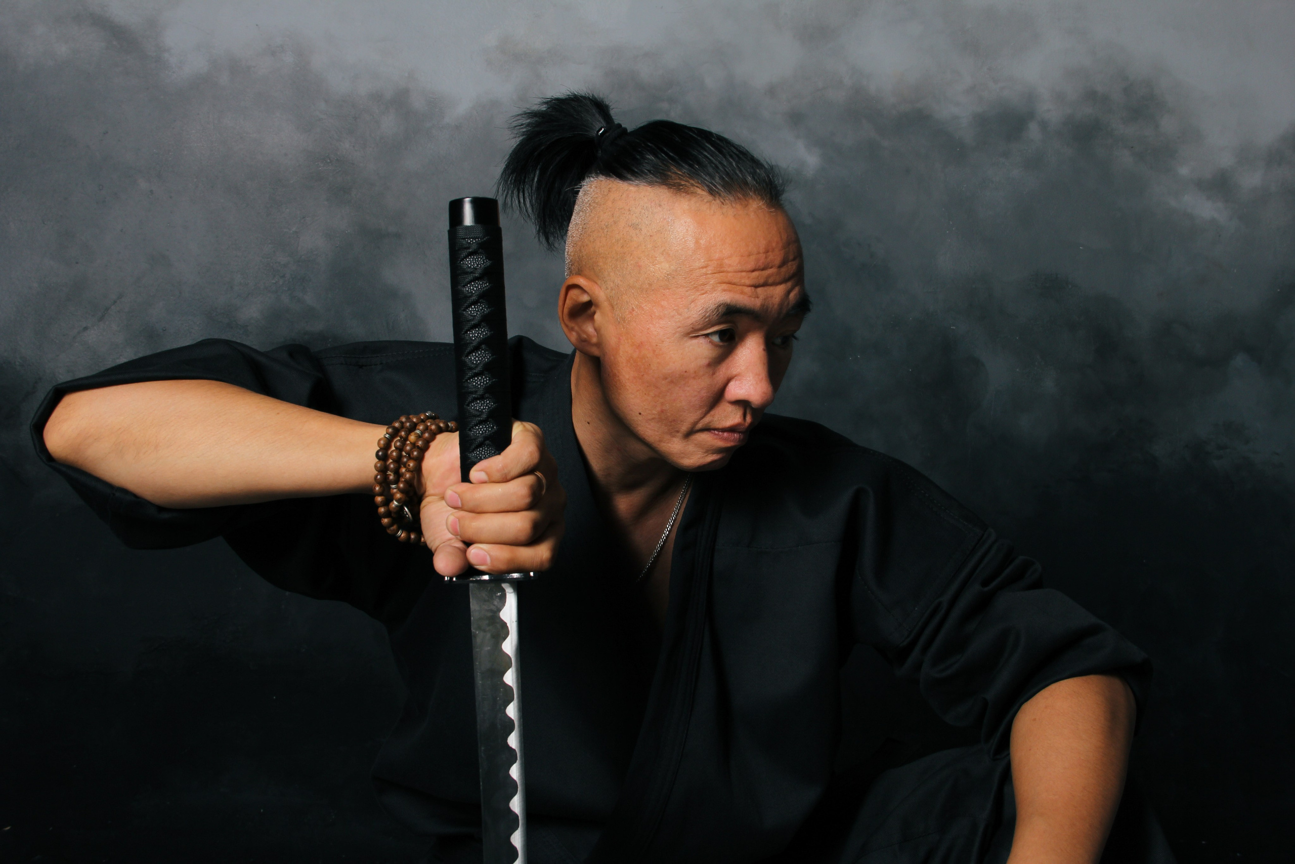 Студийный мужской портрет. Главная