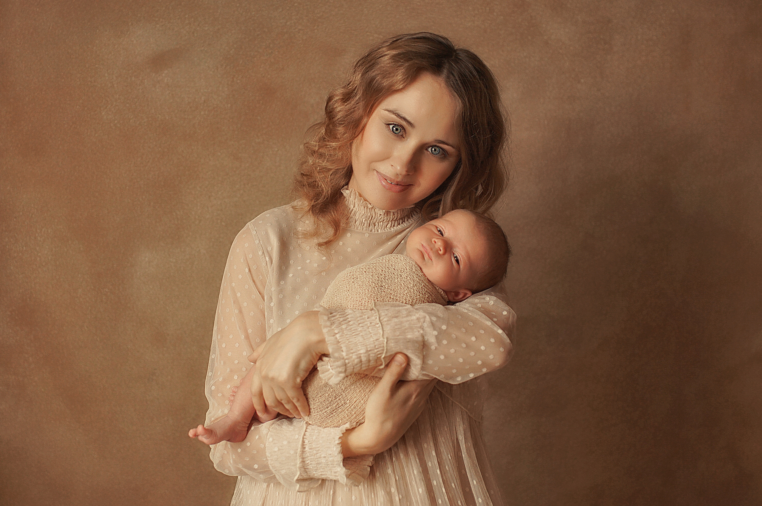 Новорожденные. Фотограф новорожденных беременных в Тюмени Ткачук Татьяна