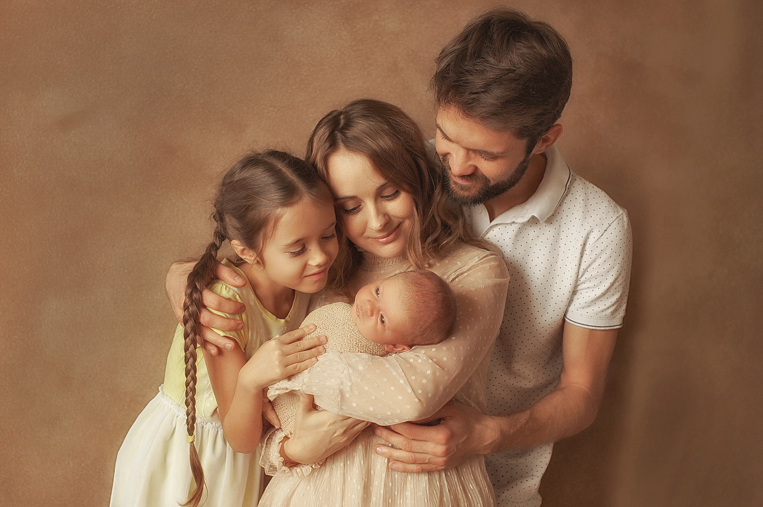 Новорожденные. Фотограф новорожденных беременных в Тюмени Ткачук Татьяна