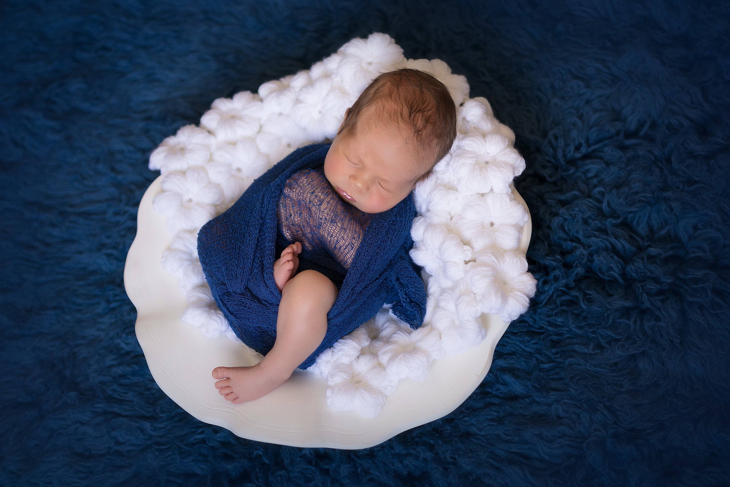 Новорожденные. Фотограф новорожденных беременных в Тюмени Ткачук Татьяна