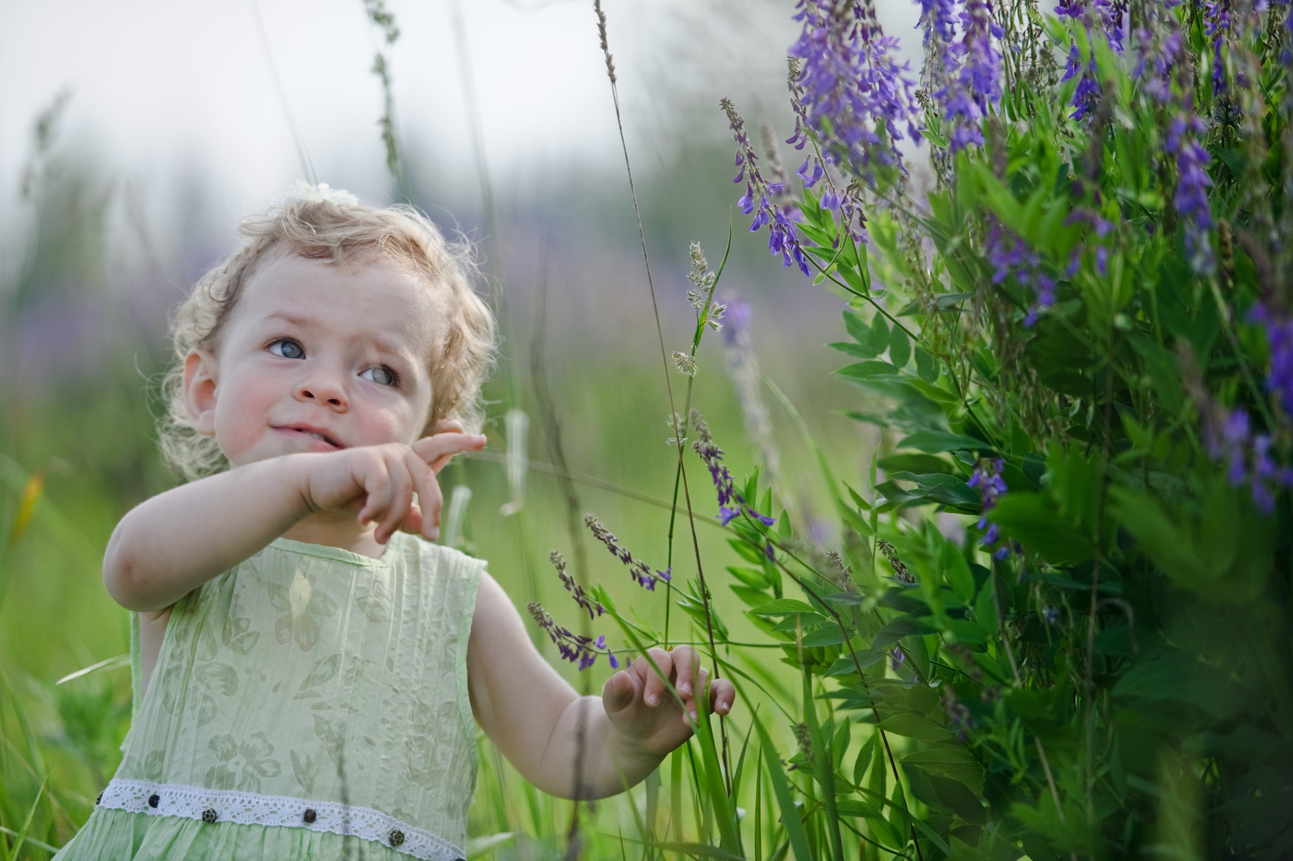 Лилия, Дарина, Элина и Владислава. Мама и дочки. Прогулка, Зеленоград. Семейный фотограф Анна Дубовская