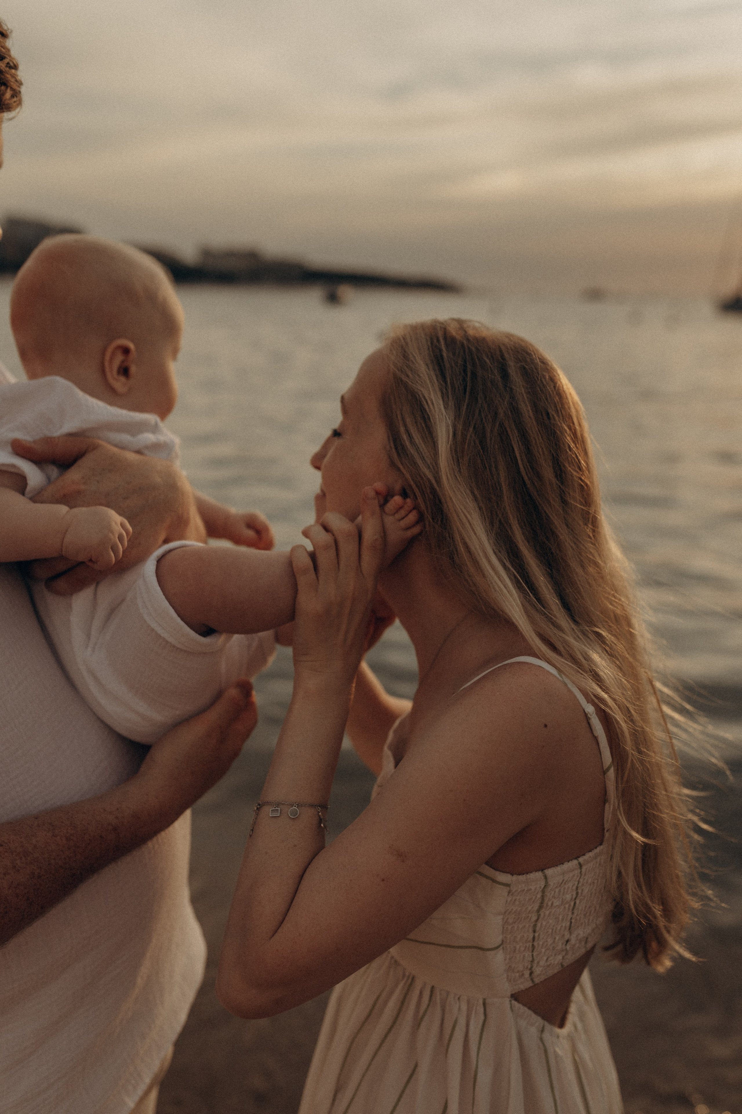 Антон Таня и Даня. Семейный фотограф в Новороссийске и Анапе Александра Яковлева