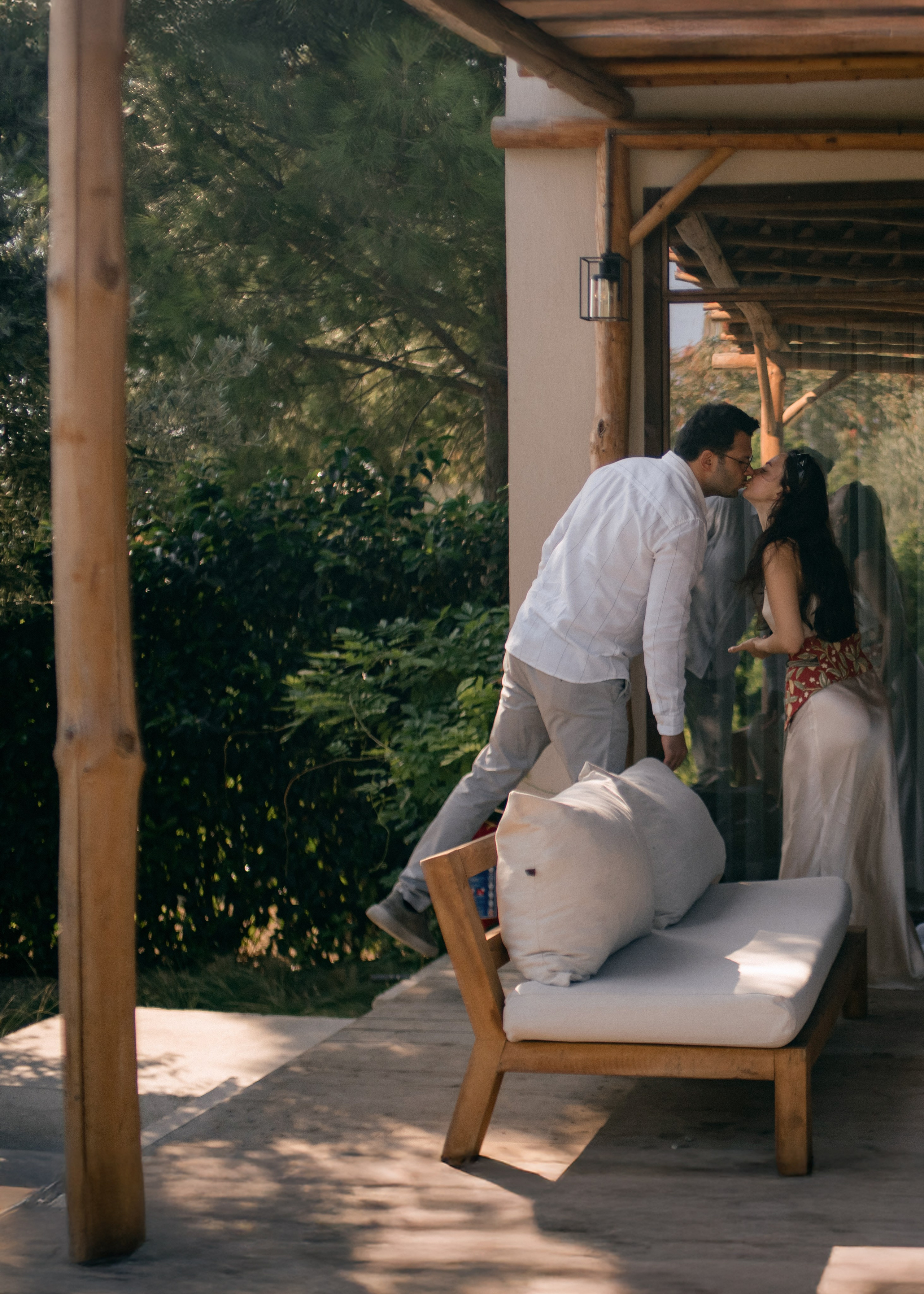 Sunshine in Izmir. Wedding & Documentary Photographer based in Nuremberg — available across Europe & Turkey | Vitalii Nasonov