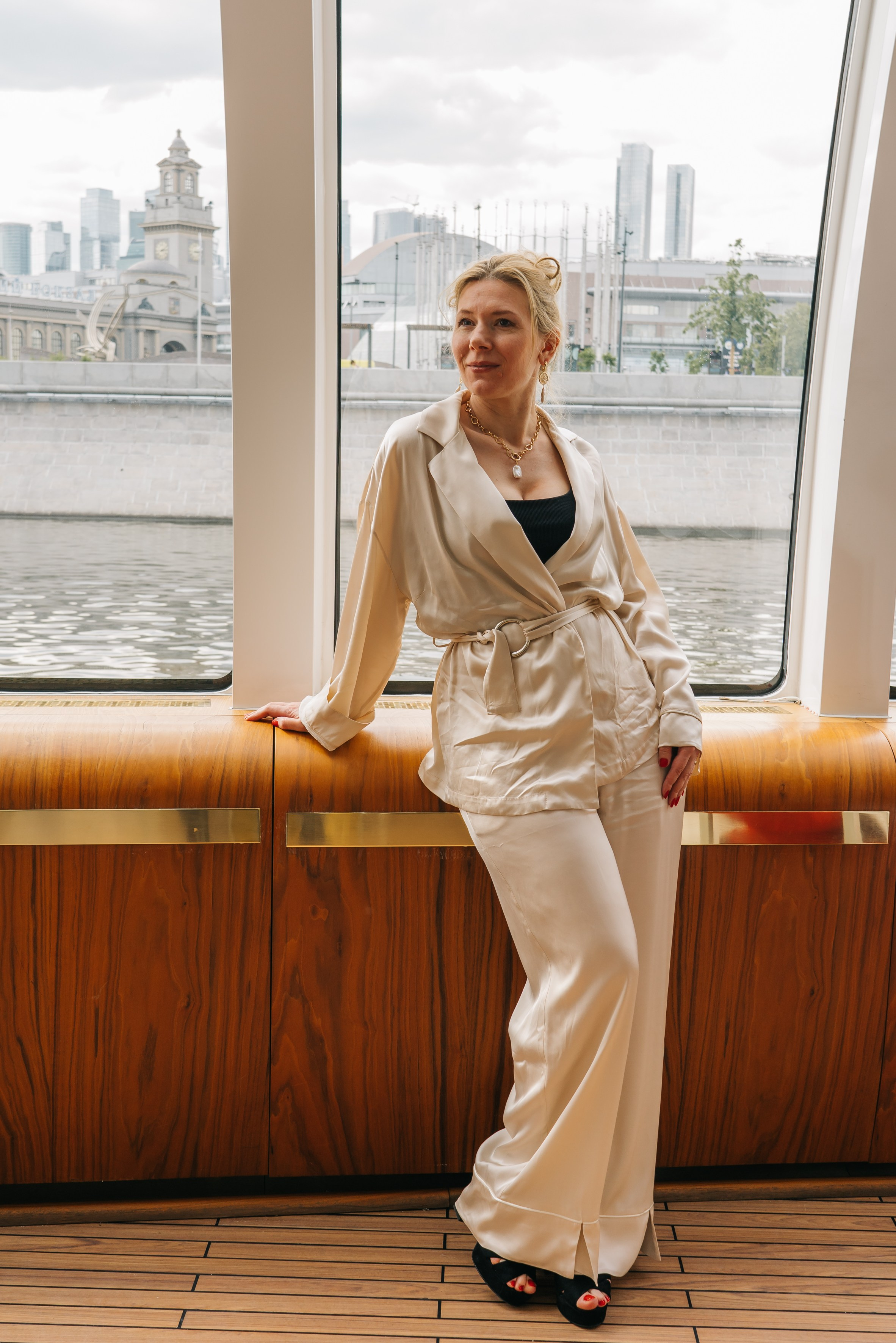 Бизнес-завтраки (организатор Карина Мартиросян). Женский фотограф в Москве Анастасия Сидорова