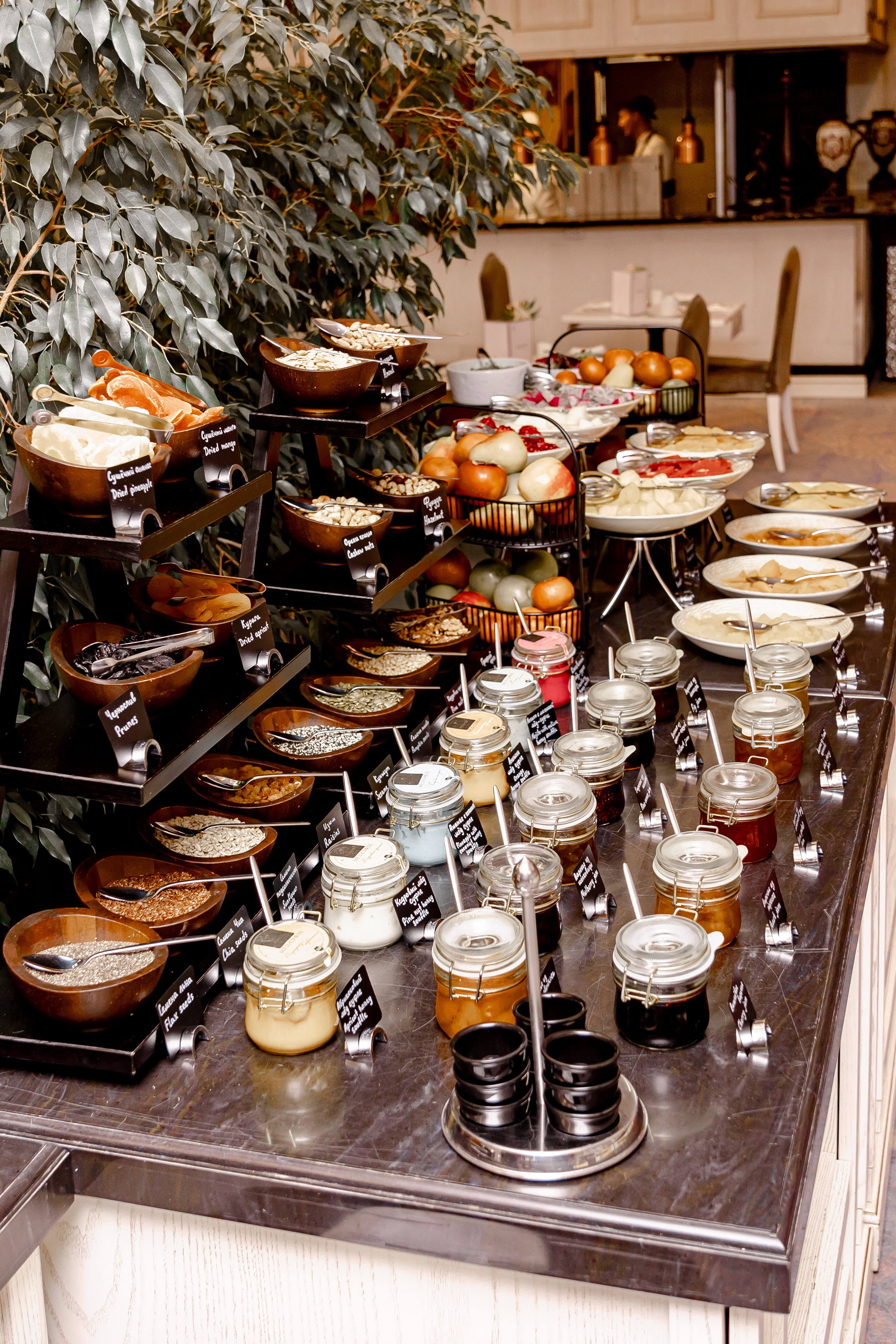 Завтрак в Ресторане «ST REGIS MOSCOW». Свадебный/Портретный фотограф снимаю в Москве