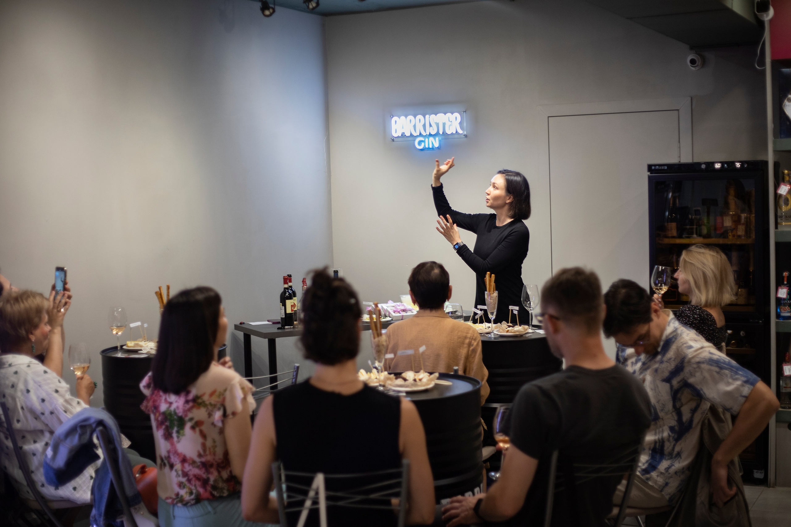 Дегустация вина. Фотограф Пушкино и Москва Анастасия Коган