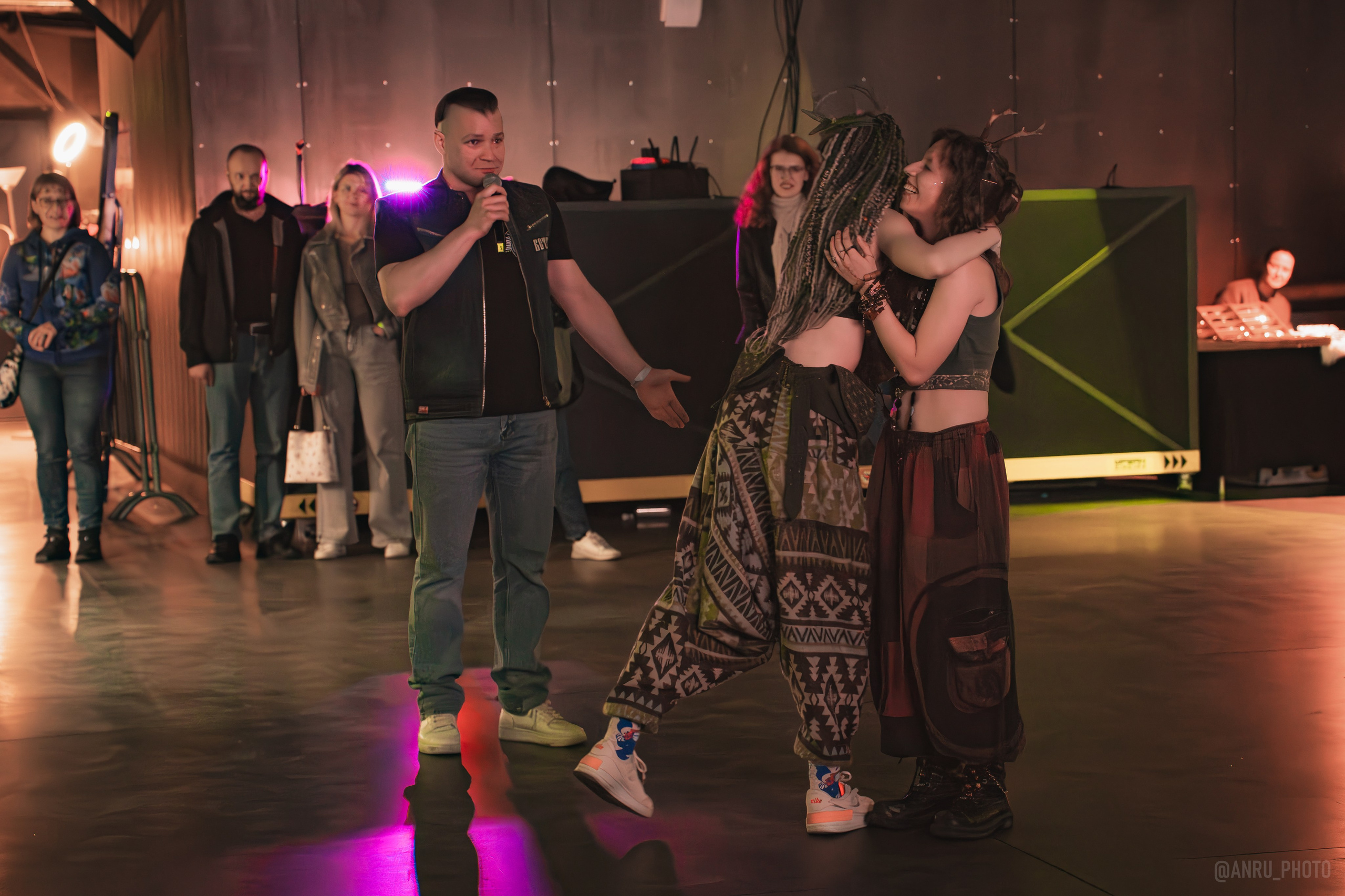 Выставка, гости на Nord fest. Репортажный фотограф Анастасия Рубцова
