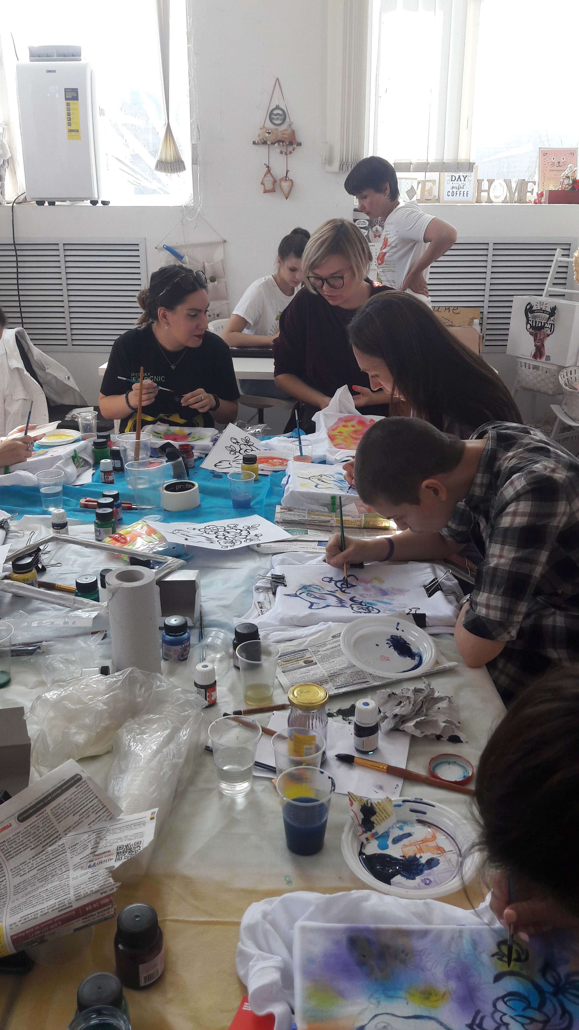 2019 г. Благотворительный Мяу-Бутик Pret-a-Kote. Ефремова Ольга. Художник