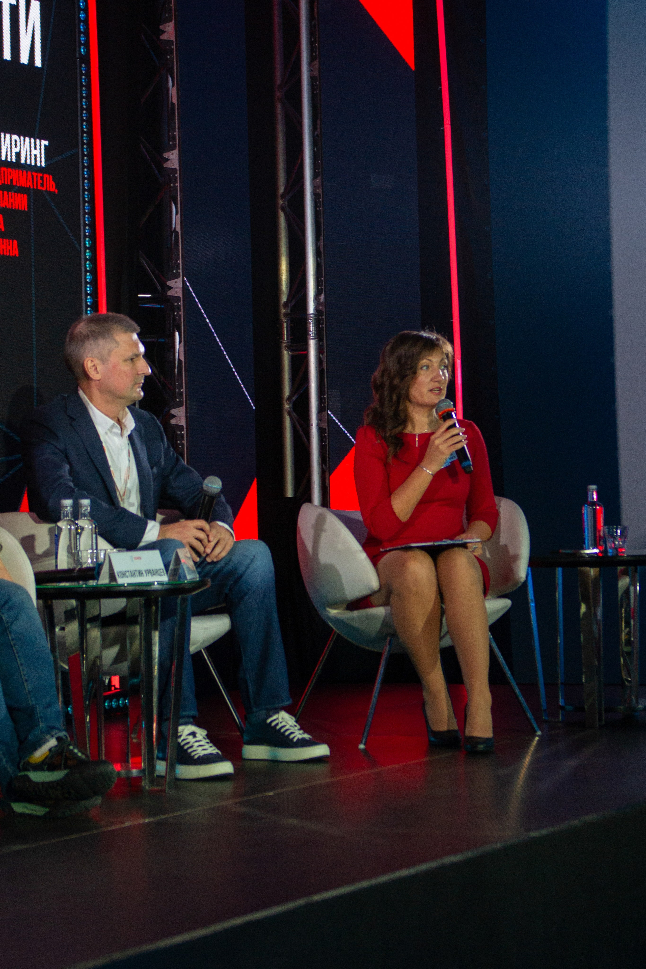 Тур Оскара Хартманна «Охота за единорогами». Дарья Терещук — репортажный фотограф в Минске