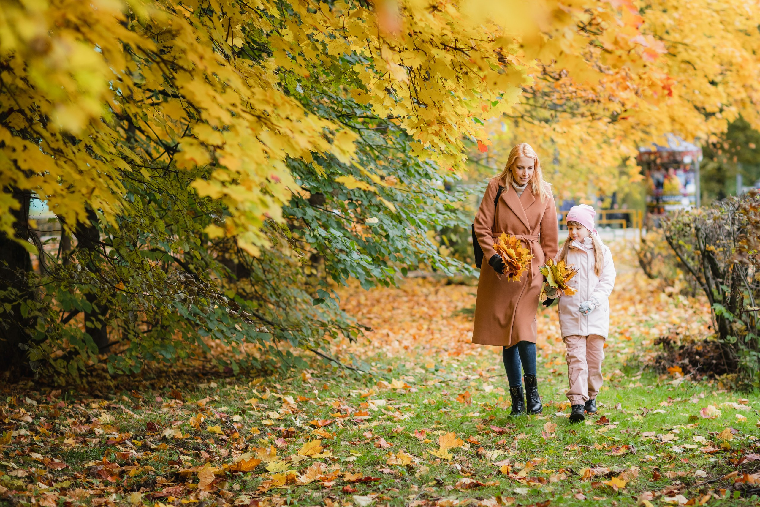 Фотосъемки на природе прогулки семейные фотопрогулки
