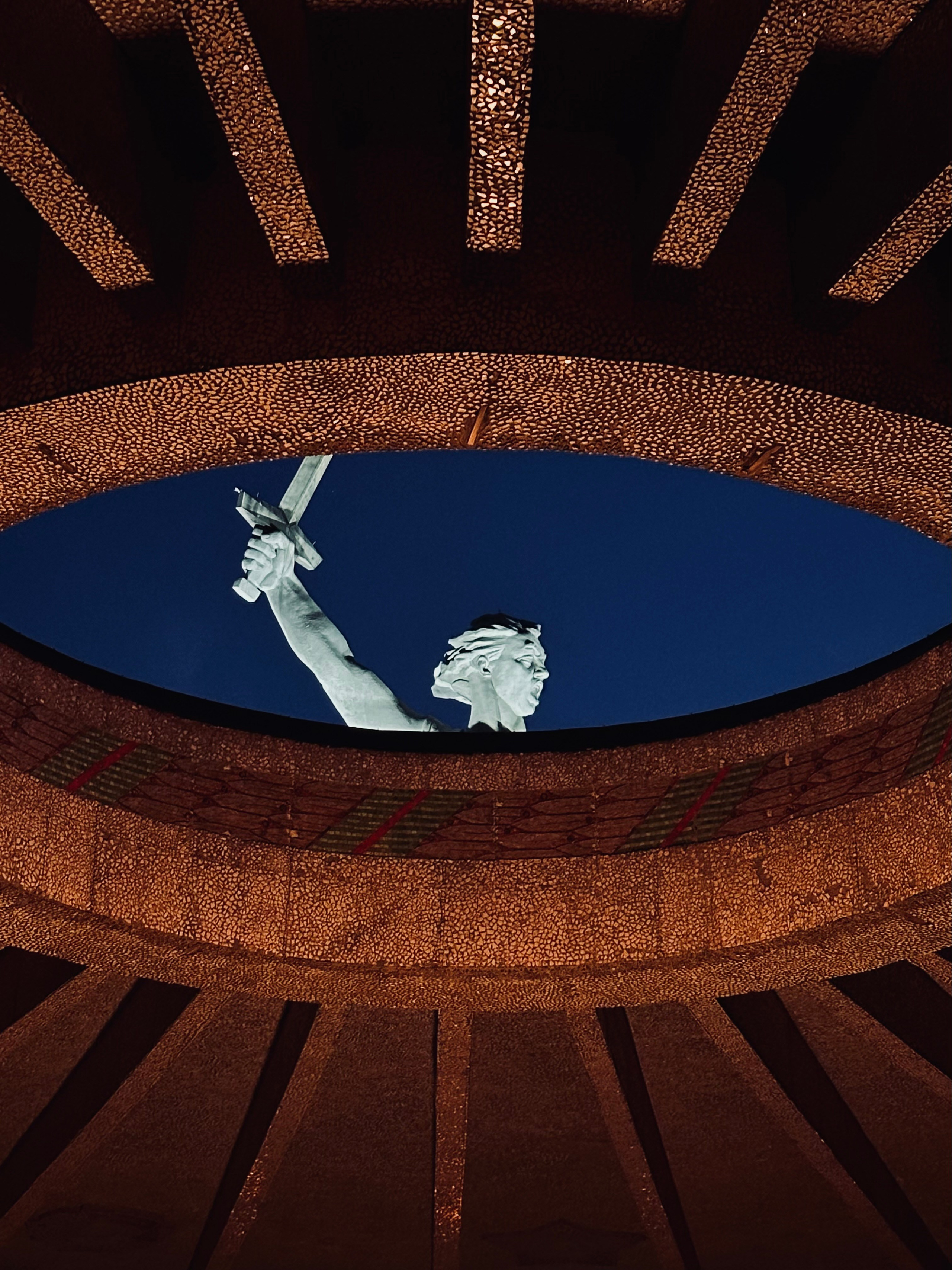 EXHIBITION. Репортажный и интерьерный фотограф, фотохудожник