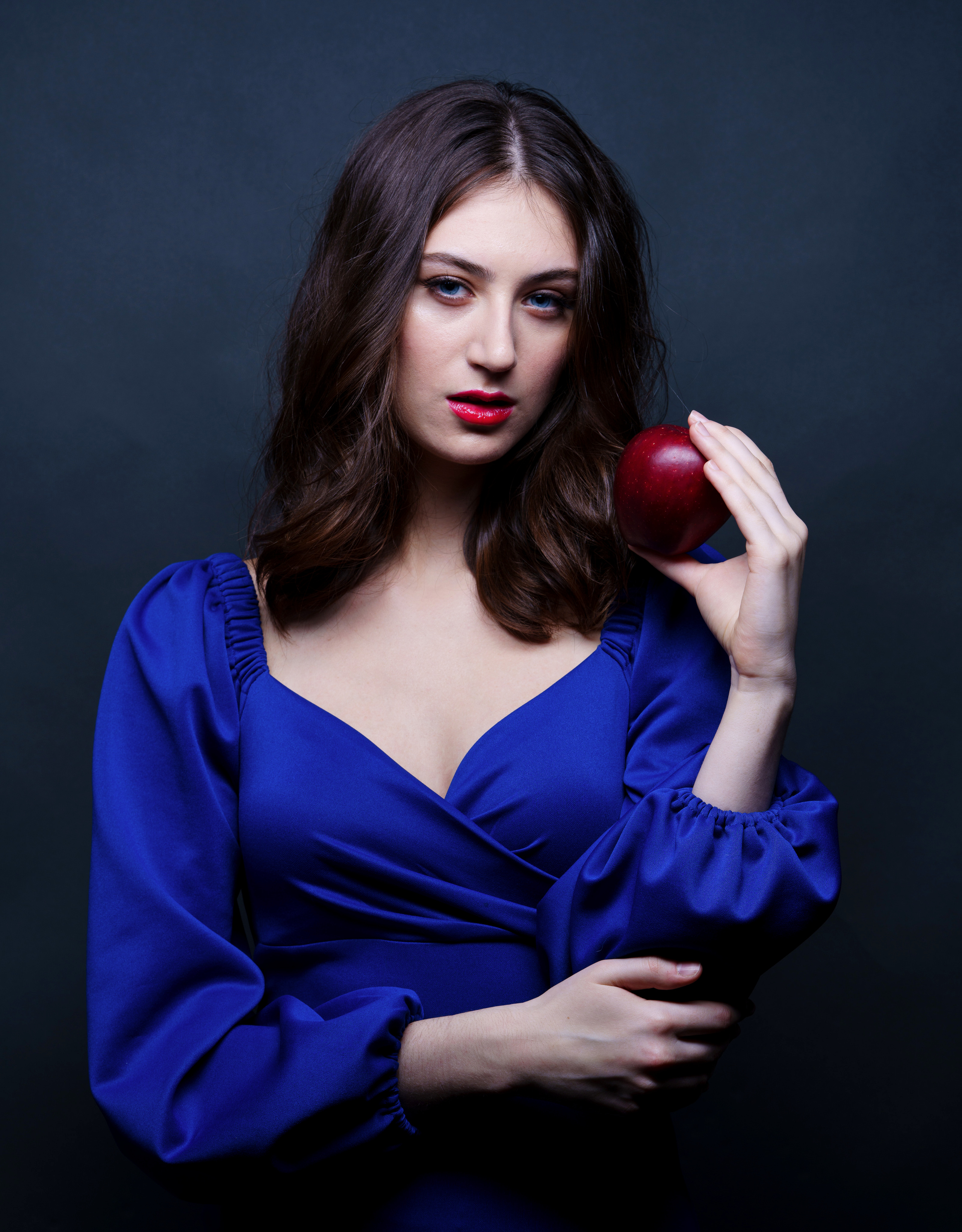 Портретный фотограф в Санкт-Петербурге. Предметный и фуд фотограф Санкт-Петербурга Сергей