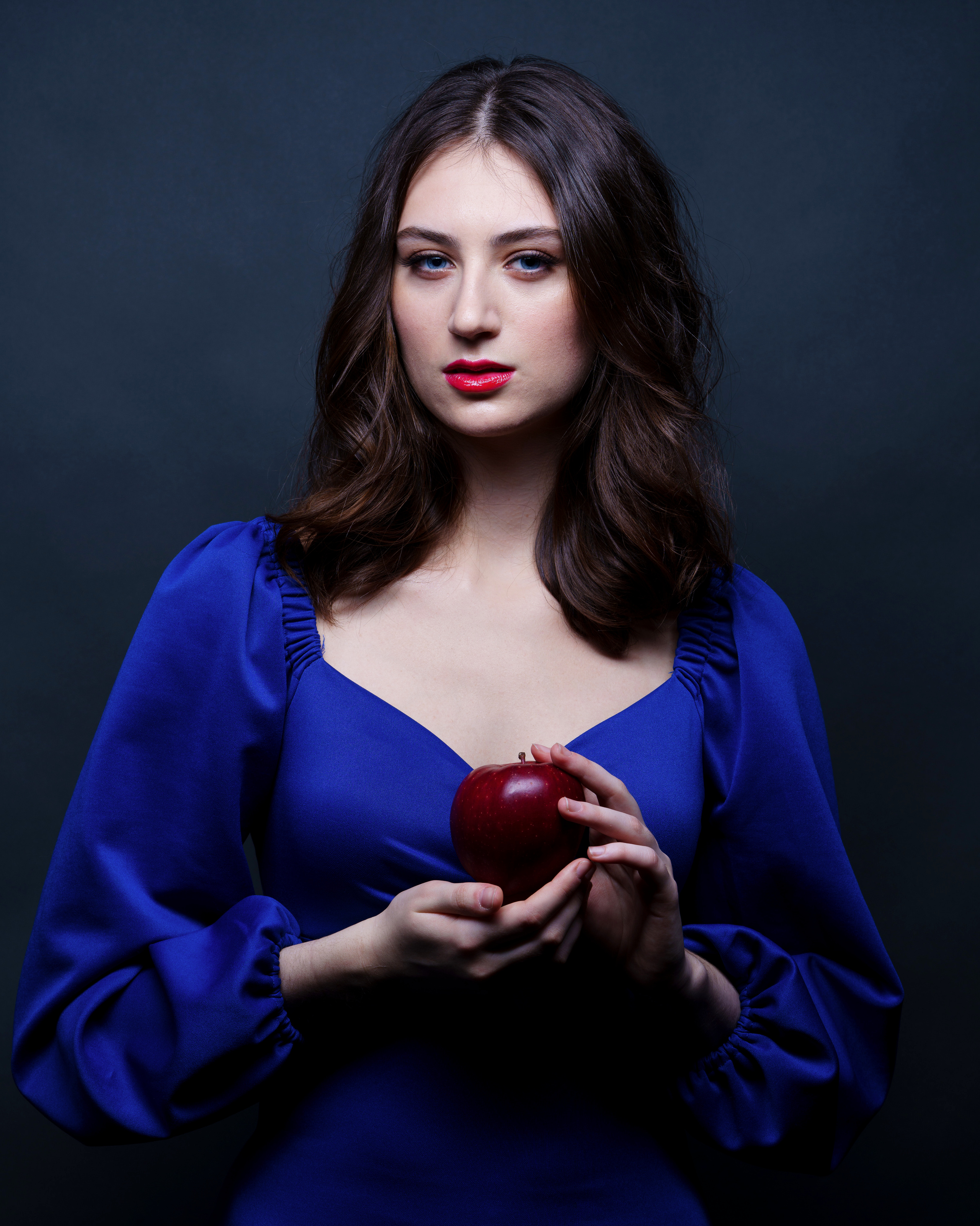 Портретный фотограф в Санкт-Петербурге. Предметный и фуд фотограф Санкт-Петербурга Сергей