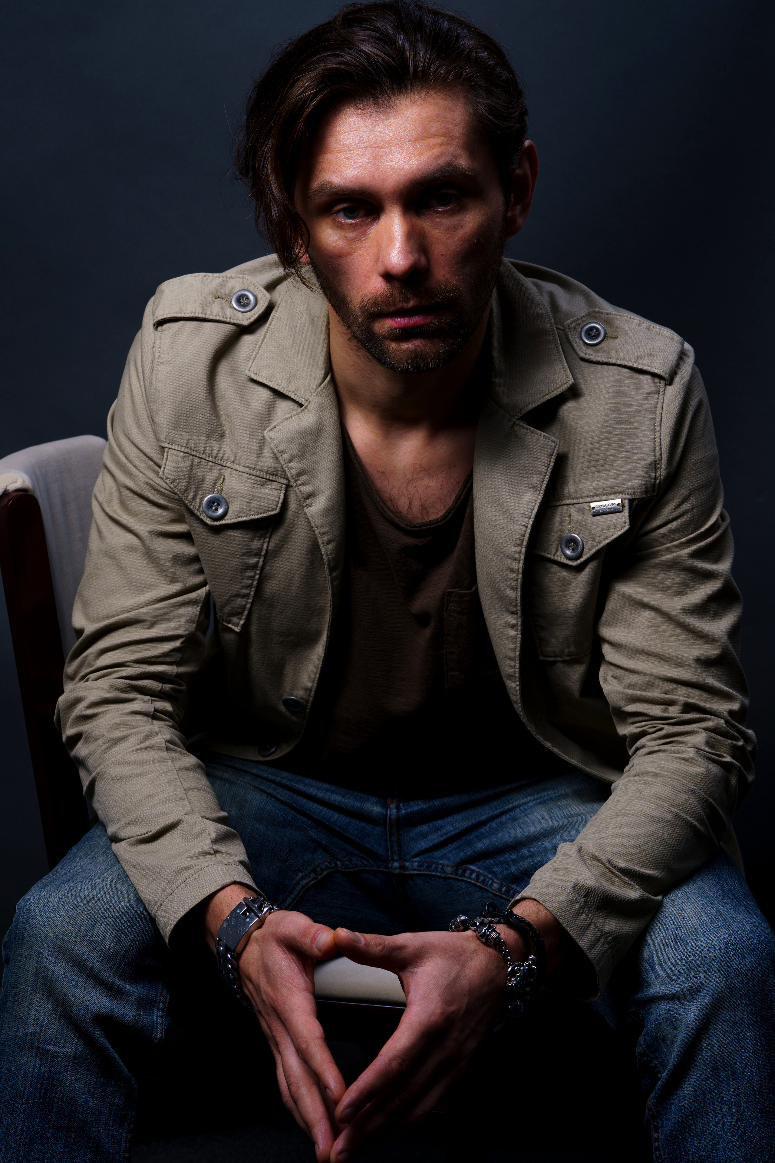 Портретный фотограф в Санкт-Петербурге. Предметный и фуд фотограф Санкт-Петербурга Сергей