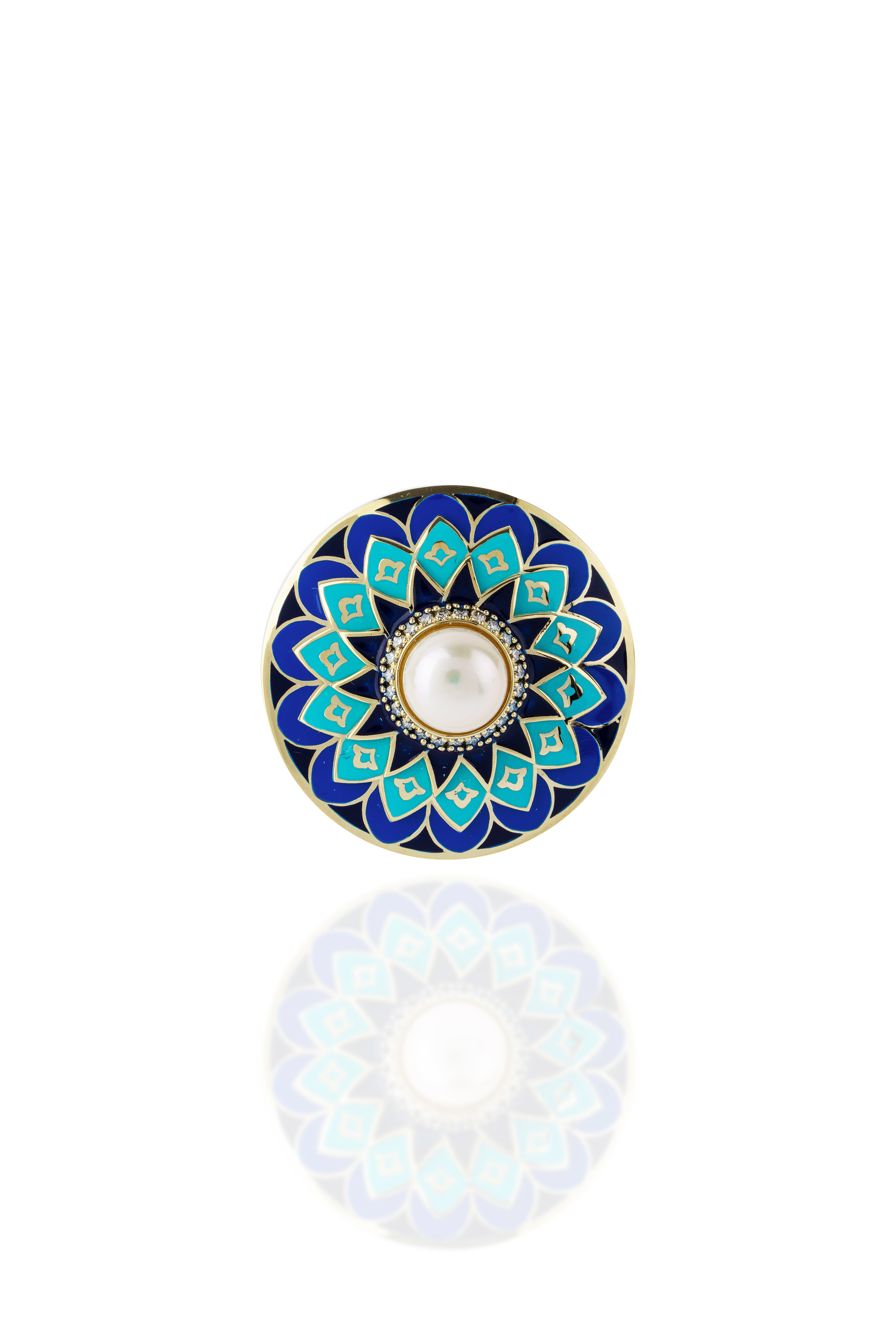 Фотограф ювелирных изделий и бижутерии. Предметный и фуд фотограф Санкт-Петербурга Сергей