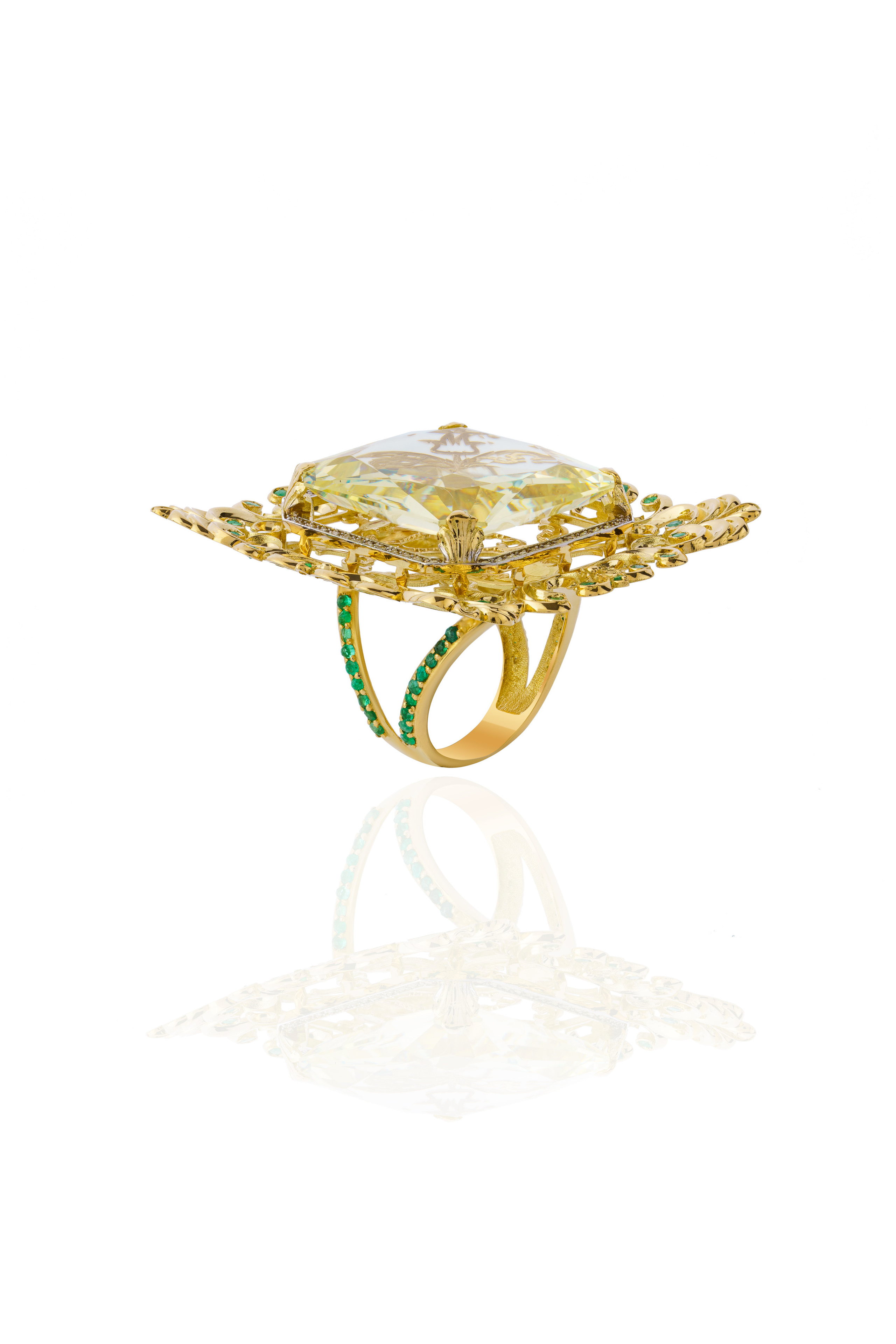 Фотограф ювелирных изделий и бижутерии. Предметный и фуд фотограф Санкт-Петербурга Сергей