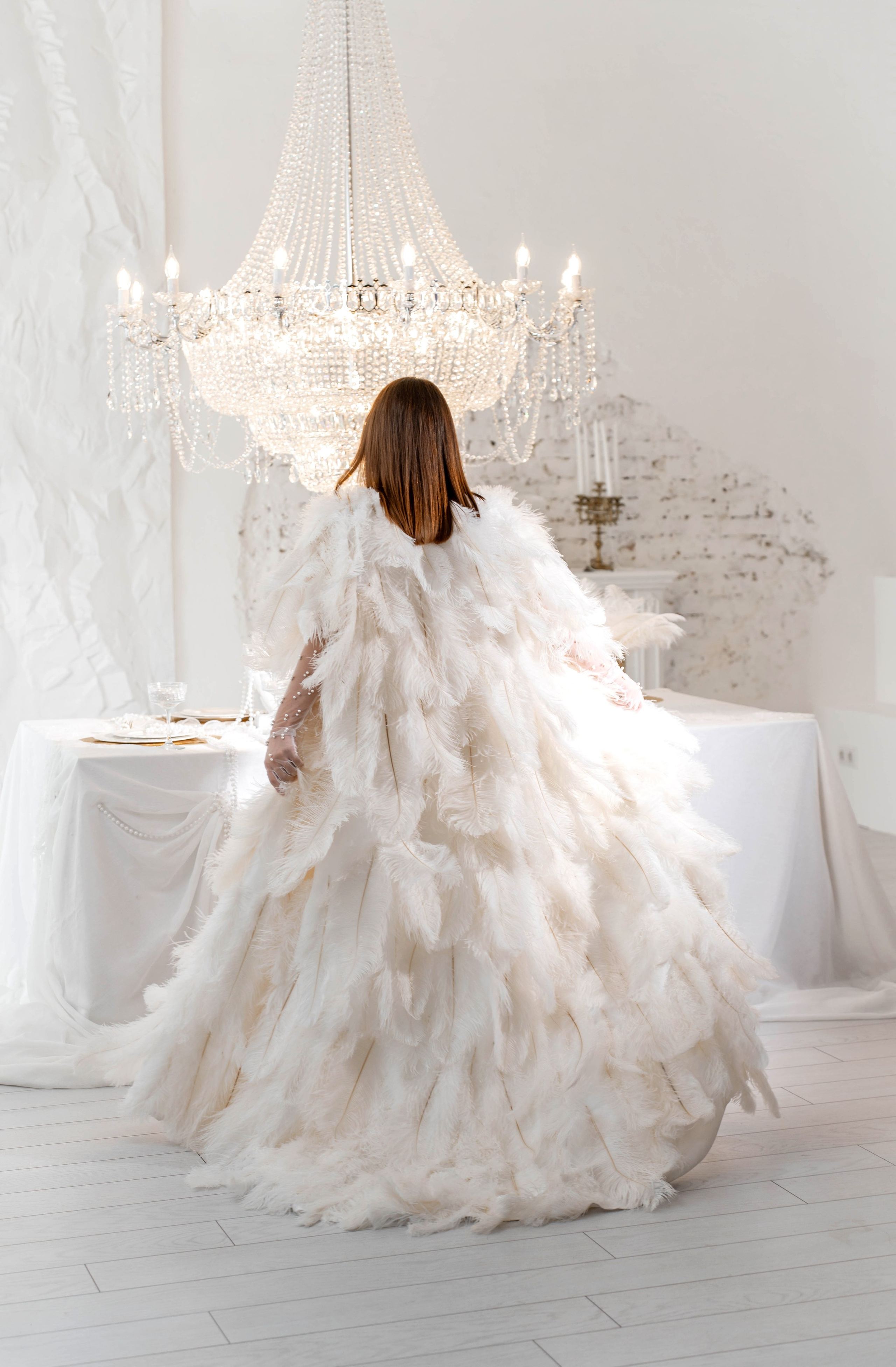 В накидке из перьев. Фотограф в Краснодаре и Краснодарском крае Елена Быкова