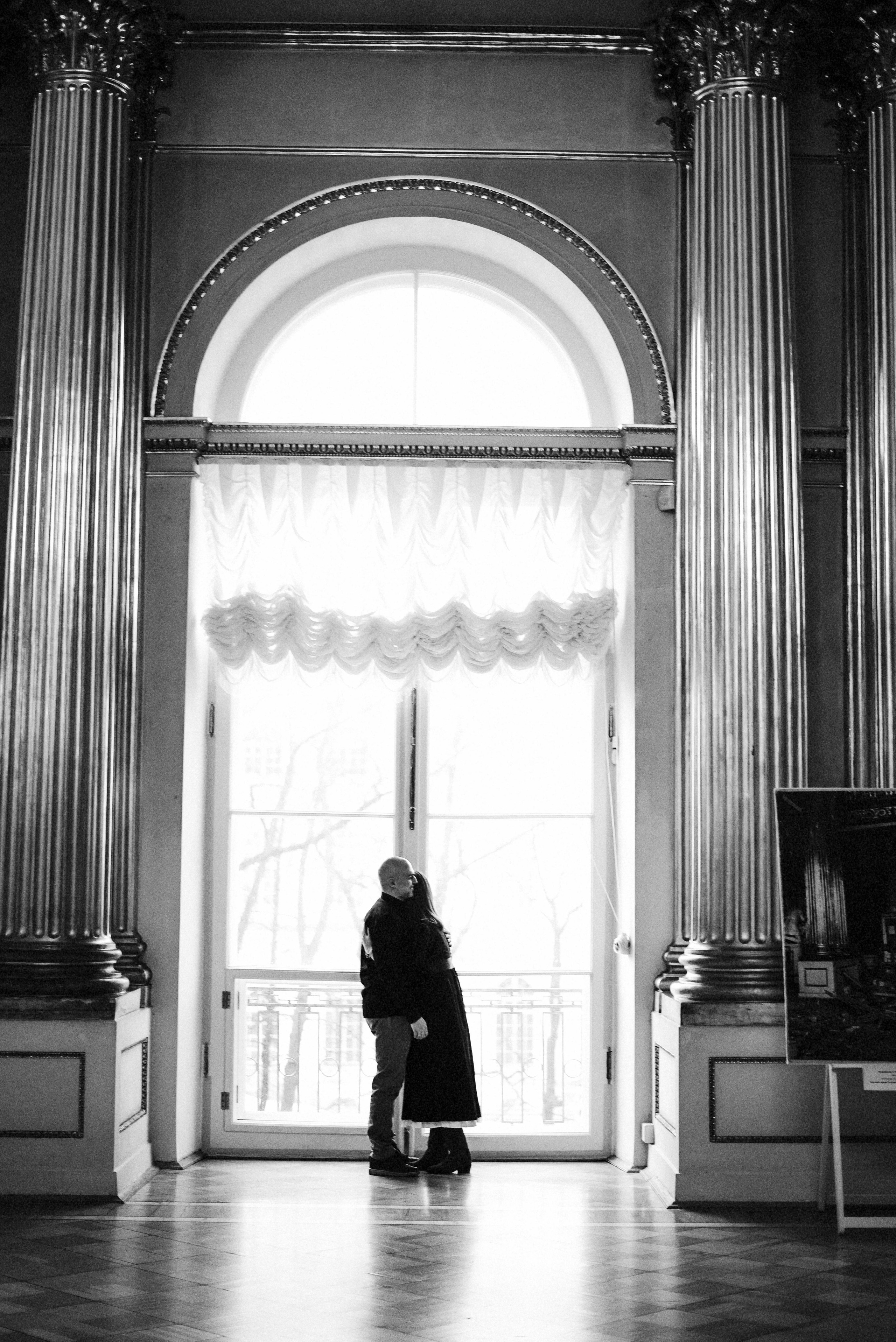 Love story в Эрмитаже. Вика и Артем. Семейный и свадебный фотограф в Санкт-Петербурге Яна