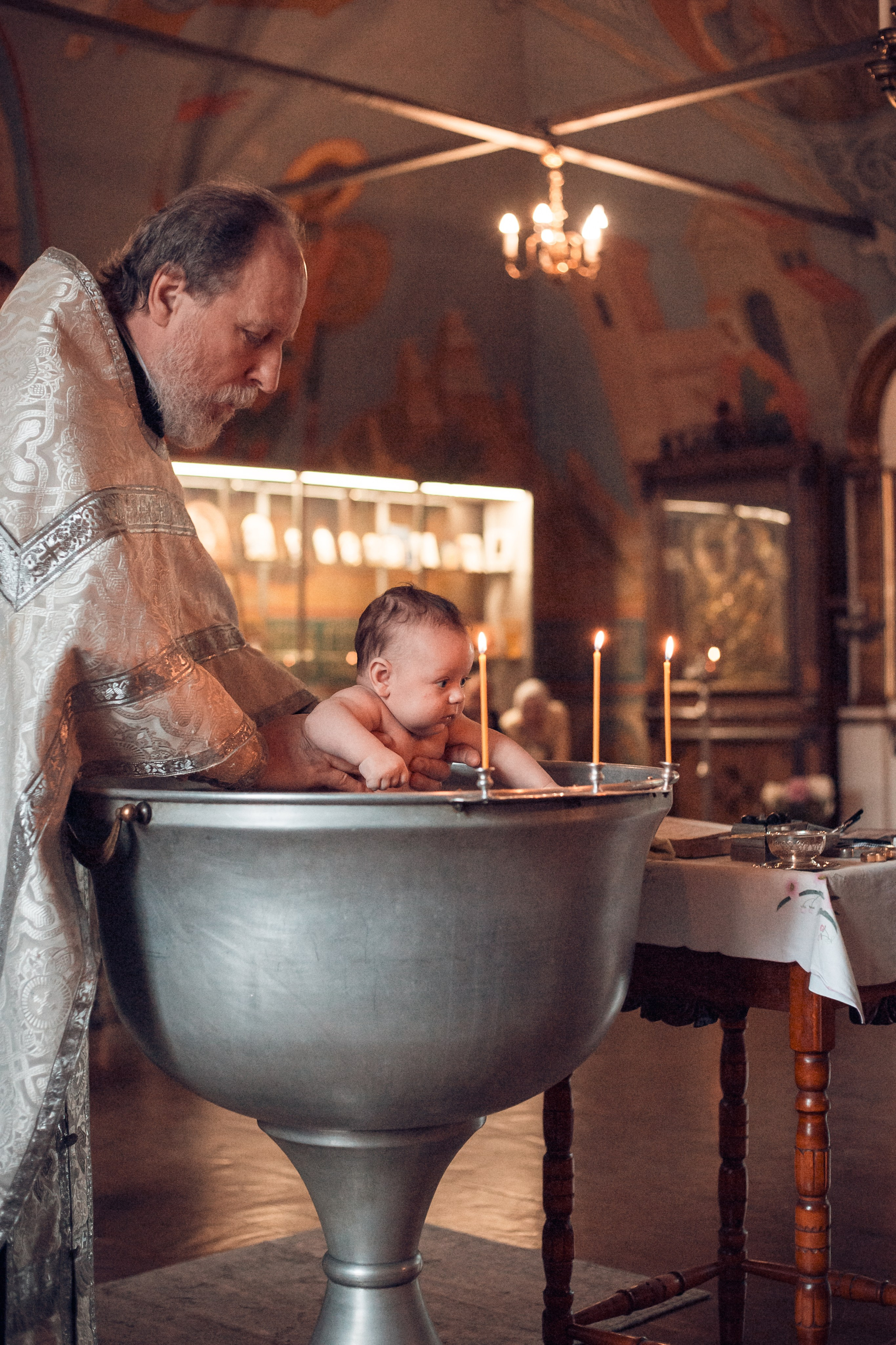 Крещение Артемия в Георгиевской церкви Калуги