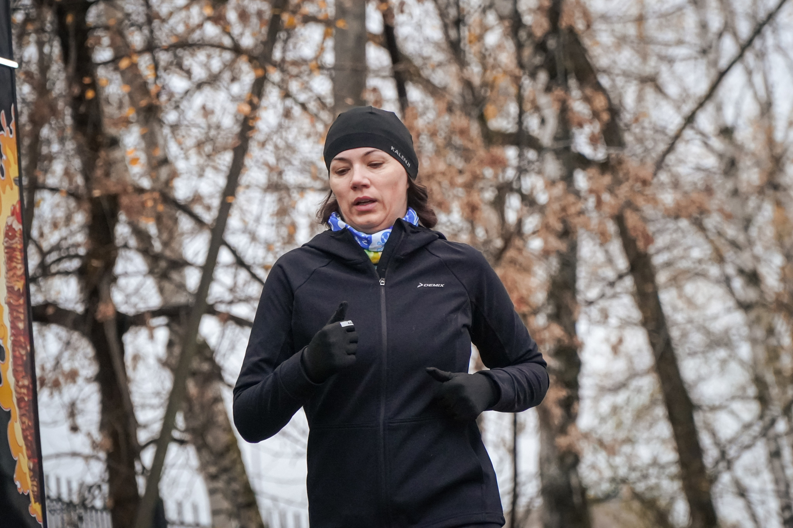 5 вёрст Реутов 16.11.2024. Роман Капилюшов. Бег. Фото. Видео. г. Люберцы