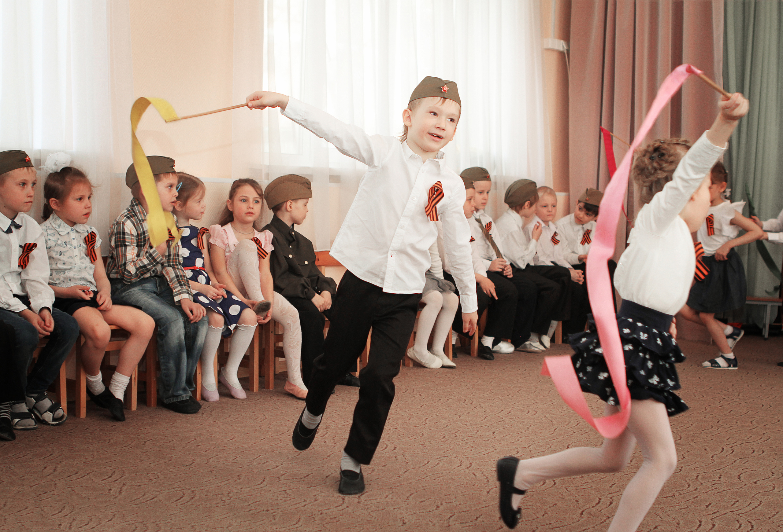 Утренники в детском саду. Детский и семейный фотограф в Москве Лина Левина