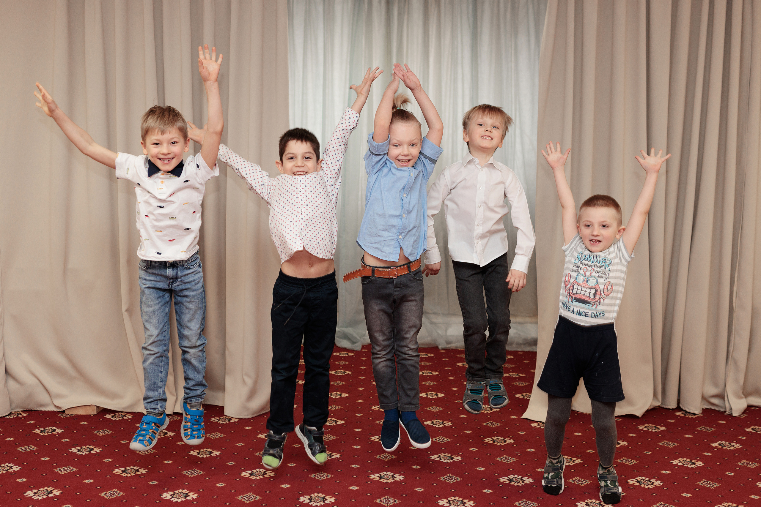 Утренники в детском саду. Детский и семейный фотограф в Москве Лина Левина