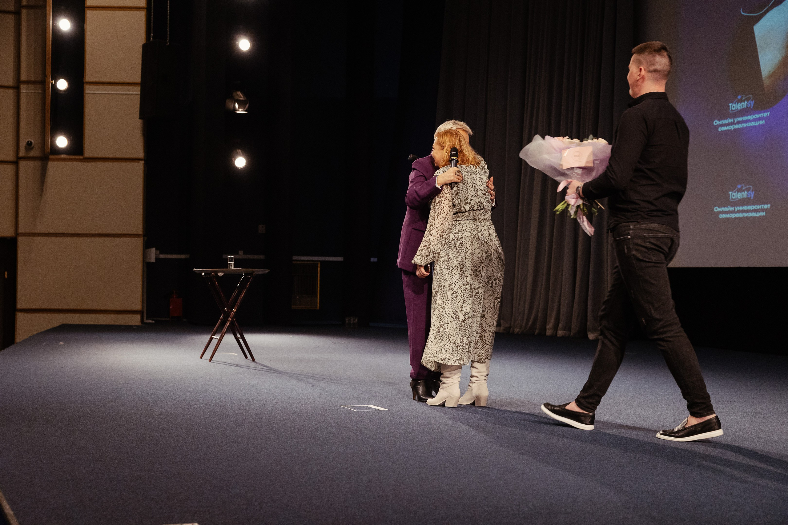 Talentsy выпускной. Портретный и репортажный фотограф в Москве Олеся Лисарк