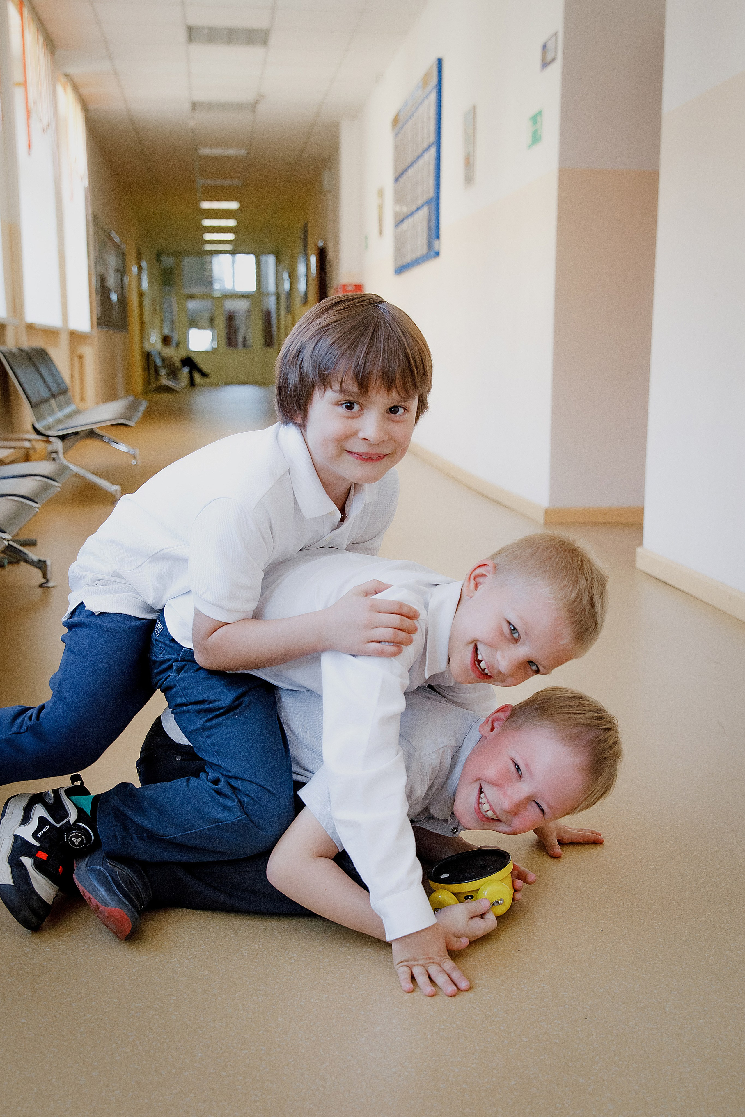 Гимназия ДВФУ. Photoalbum-vl.ru