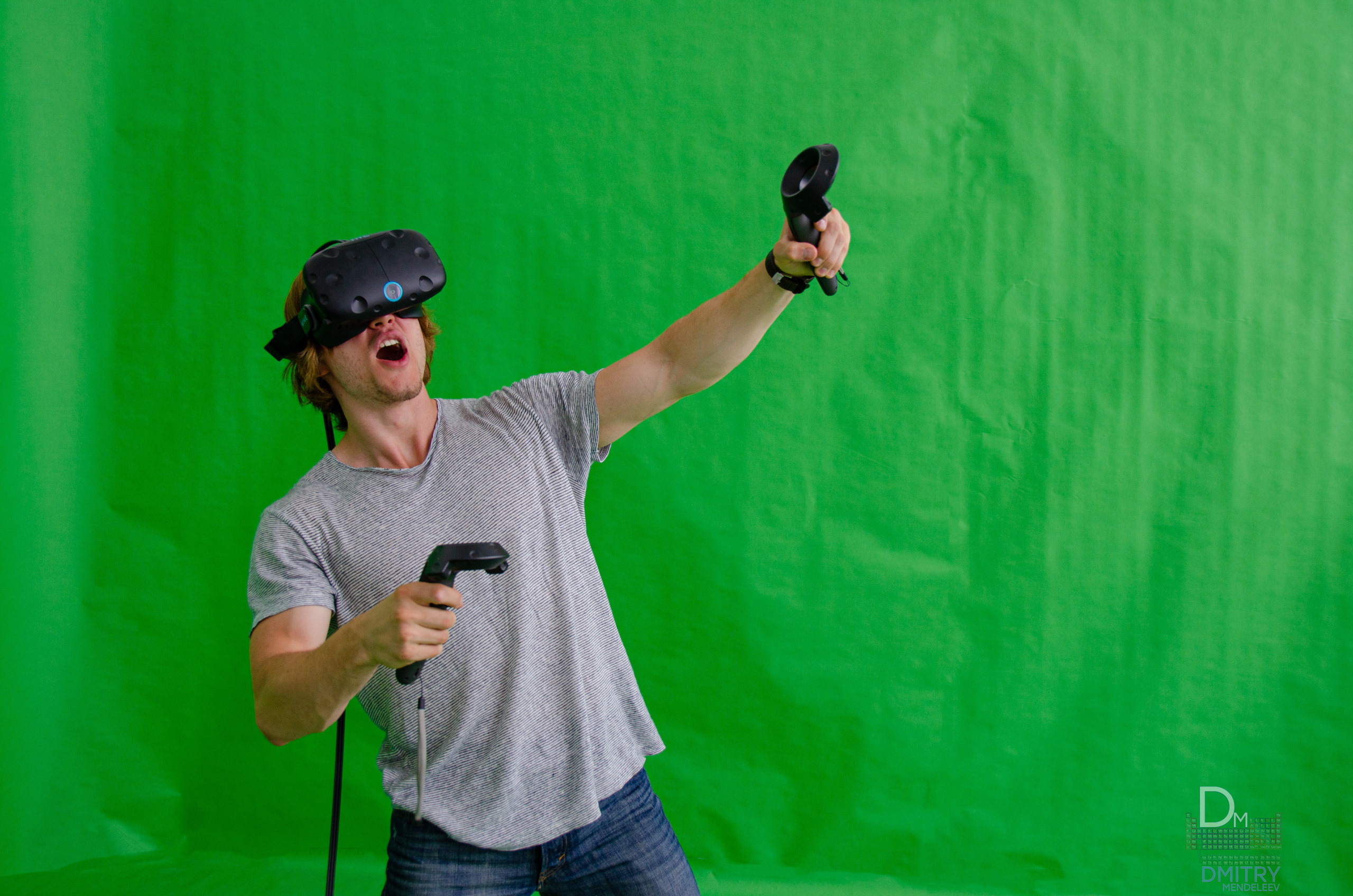Парни в Виртуальной Реальности. Фотограф — видеограф в Москве Дмитрий Менделеев