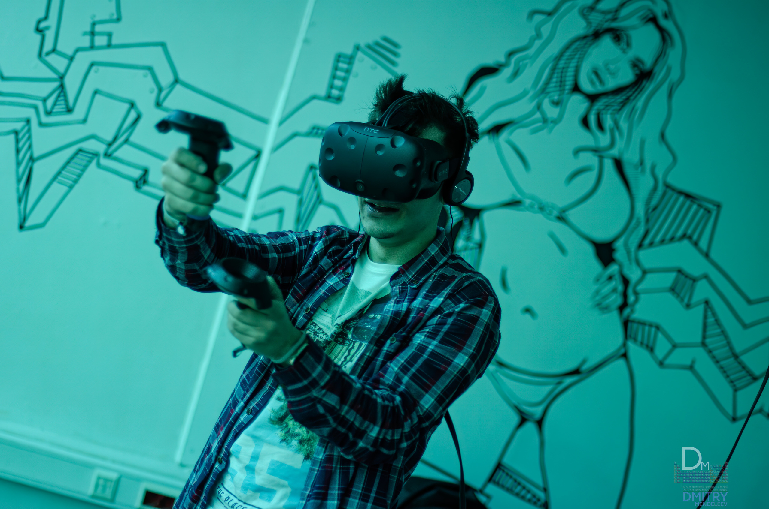 Парни в Виртуальной Реальности. Фотограф — видеограф в Москве Дмитрий Менделеев