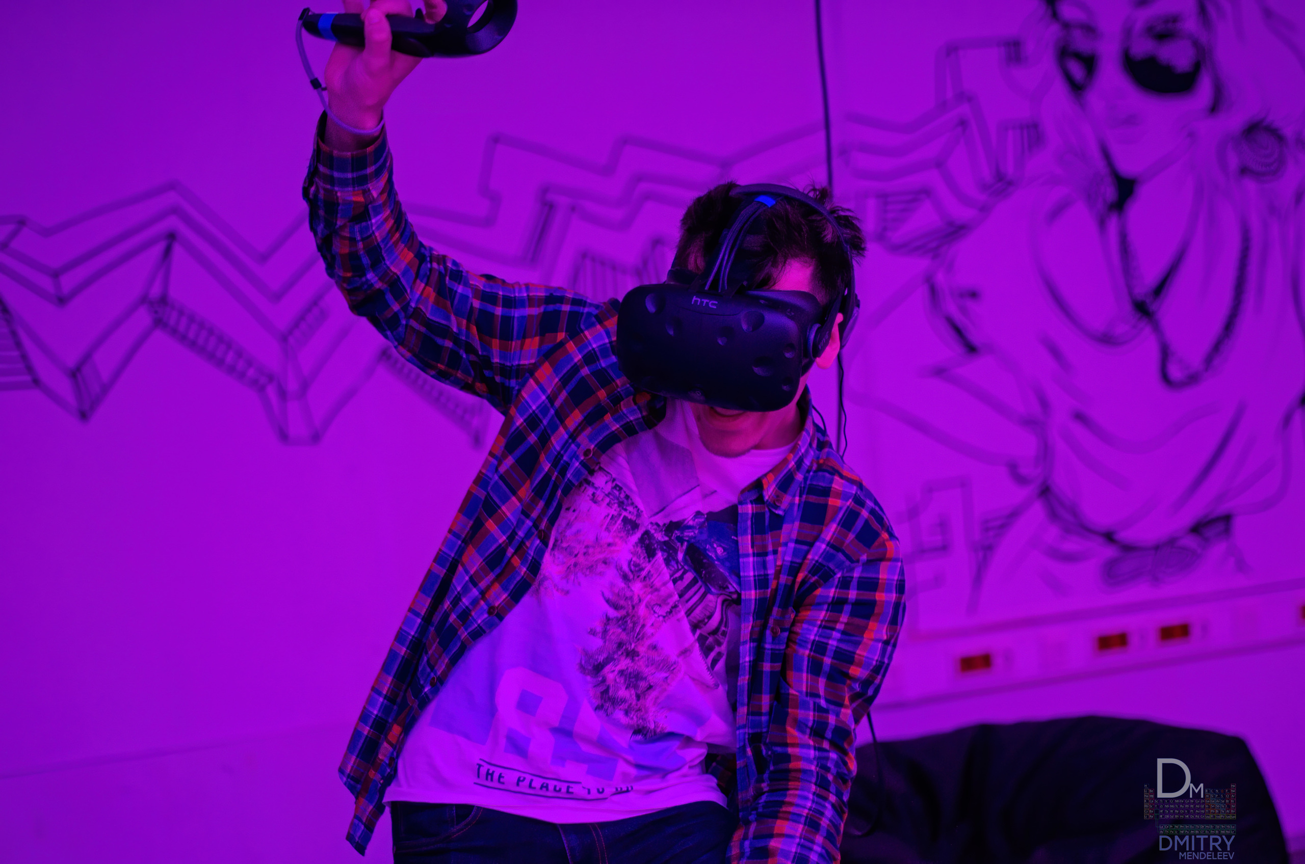 Парни в Виртуальной Реальности. Фотограф — видеограф в Москве Дмитрий Менделеев