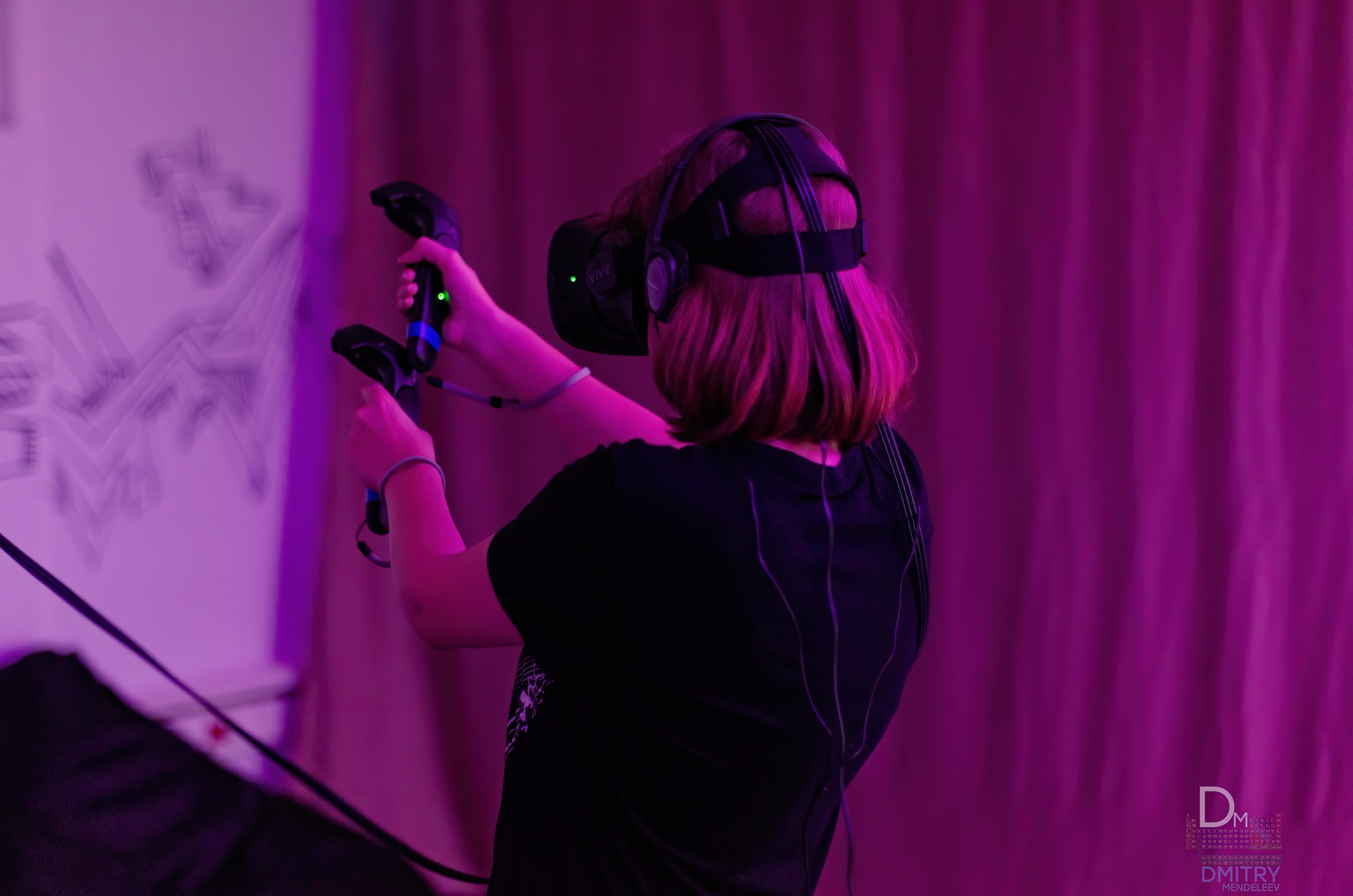 Девушки в Виртуальной Реальности. Фотограф — видеограф в Москве Дмитрий Менделеев