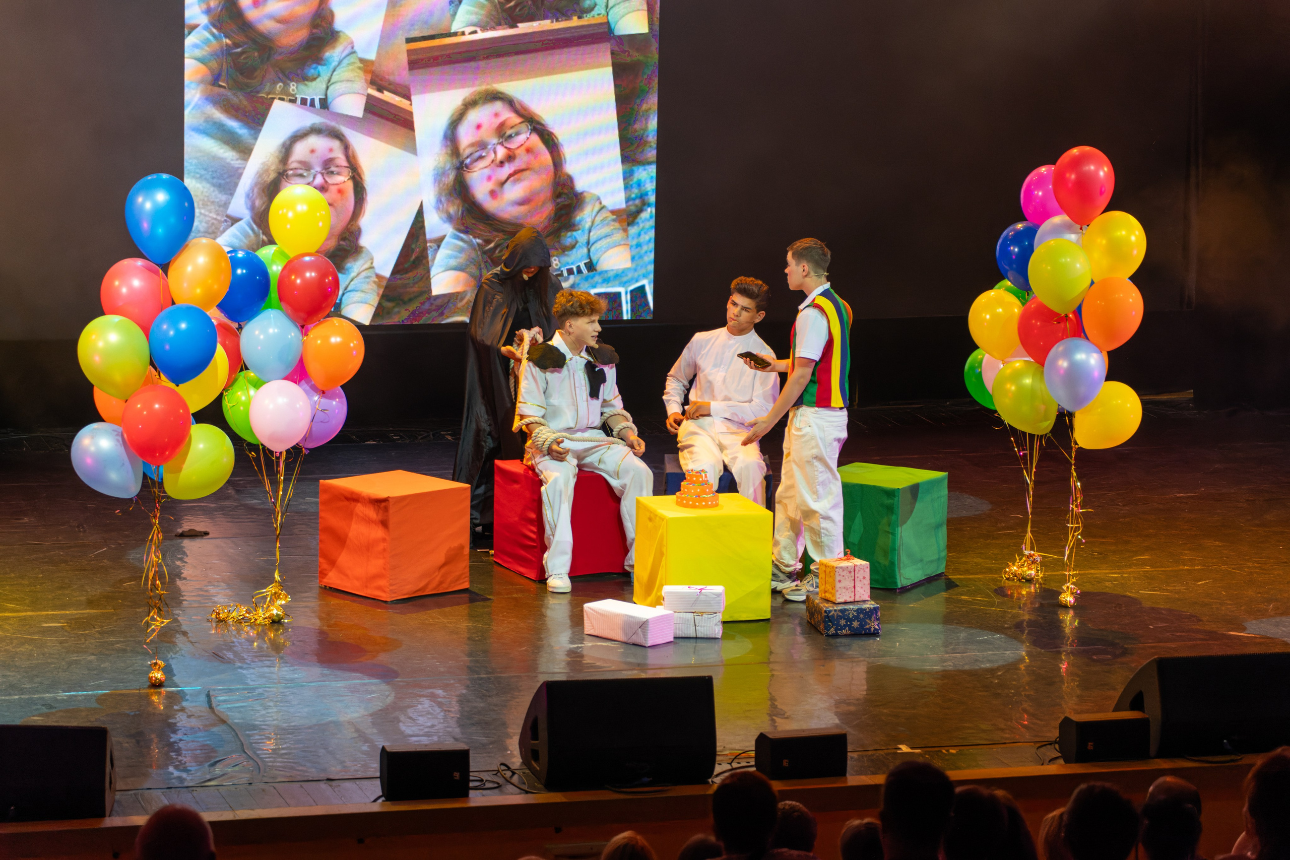 Съёмка благотворительного спектакля «Новая история деревянного мальчика». «Студия DRONAVT`s» — видеосъёмка и фотография г. Москва