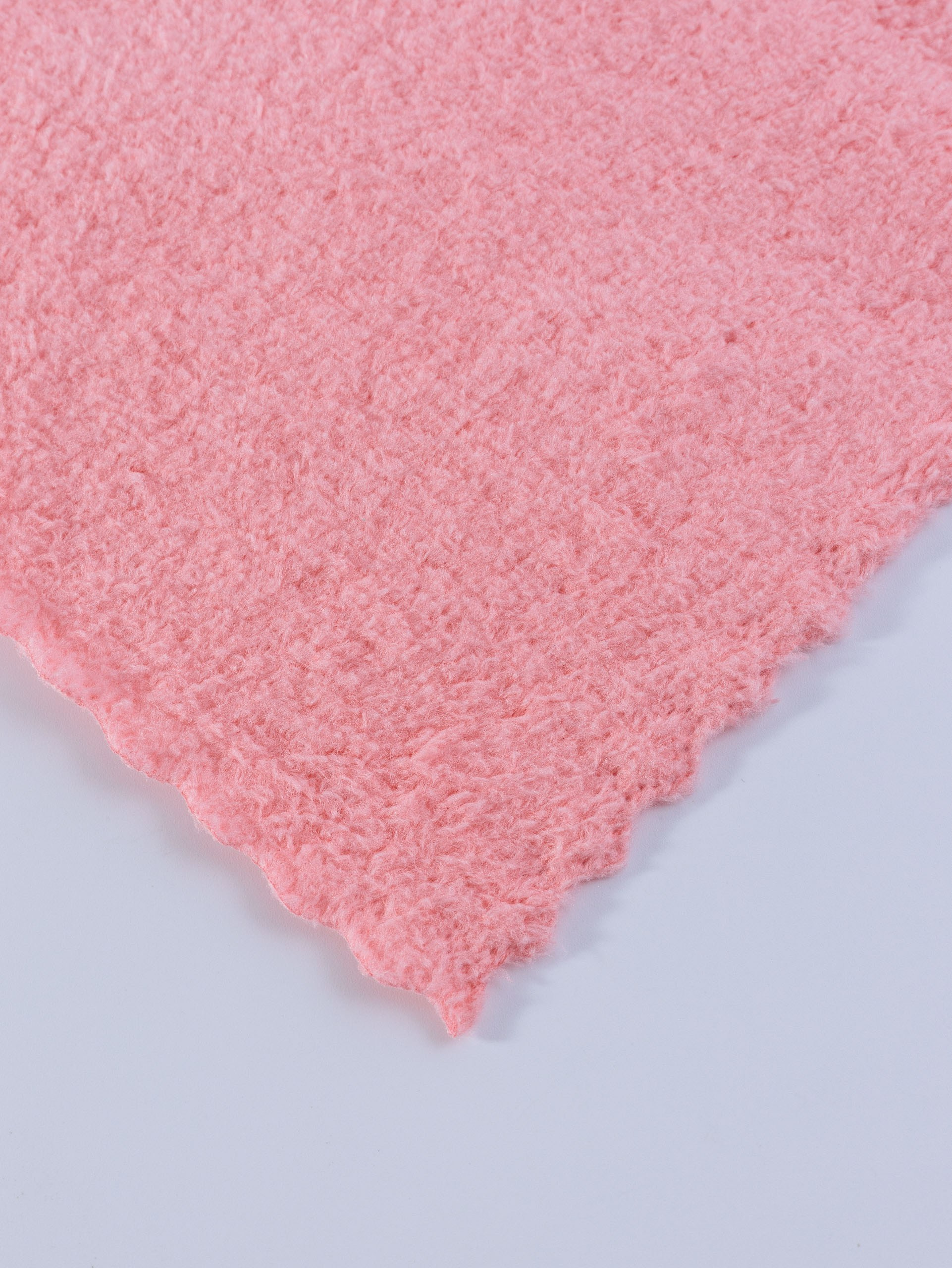 Предметные съёмки товаров для дома и кухни, изделий из ткани и прочих хозяйственных принадлежностей