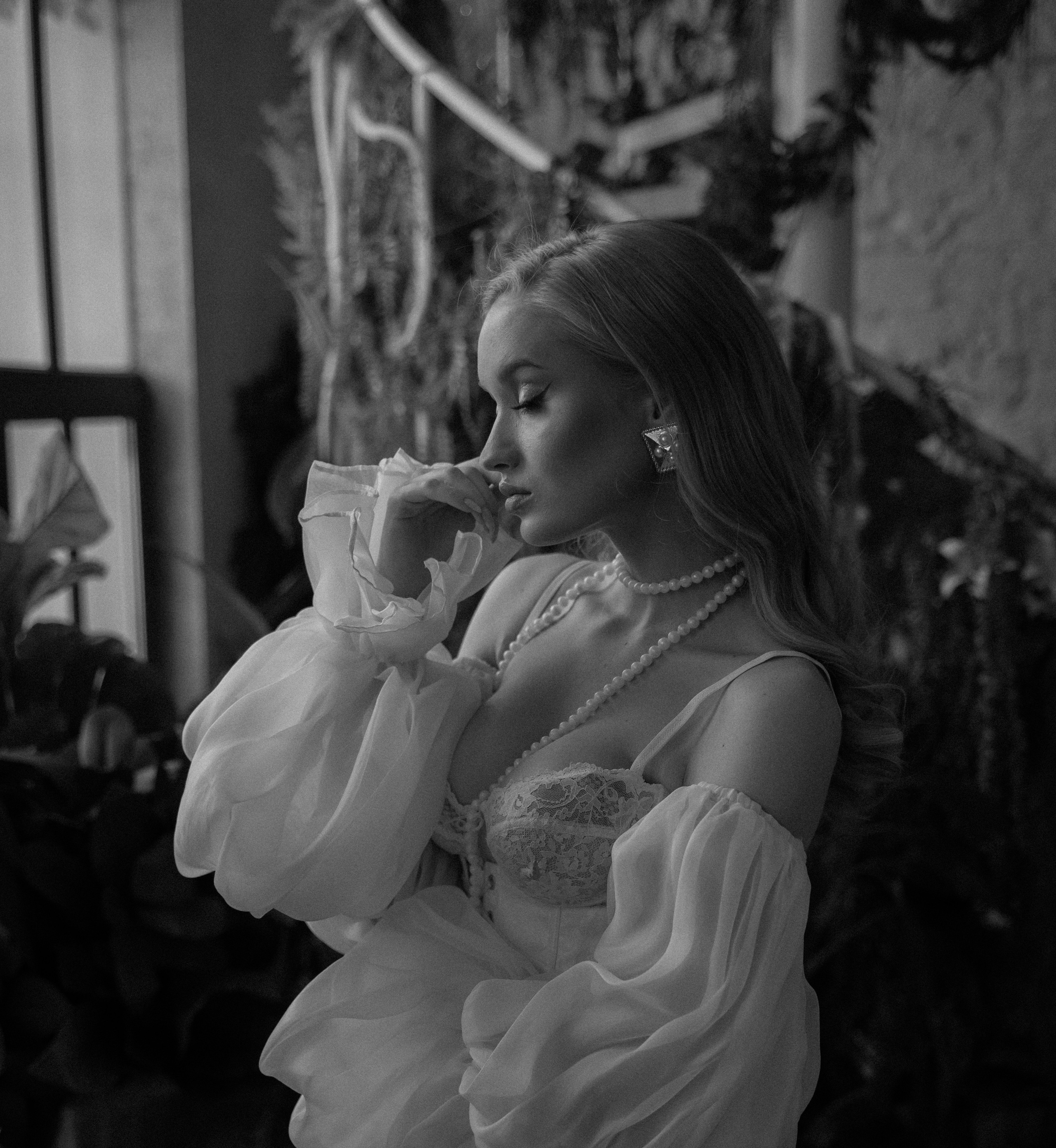 Невеста на пикнике в замке