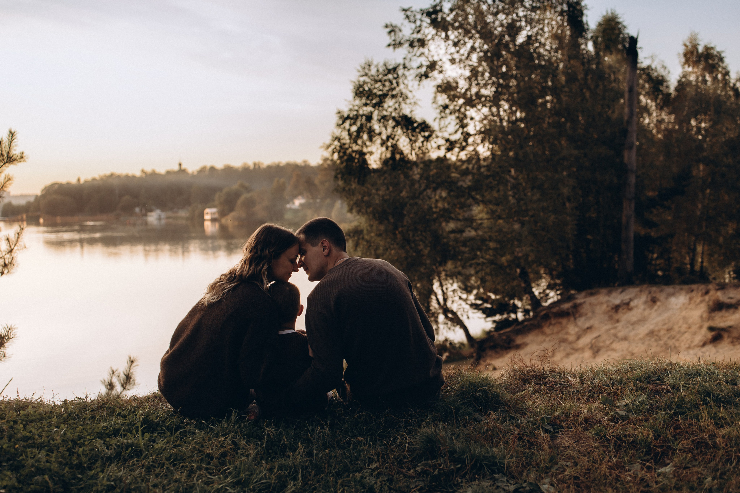 Семейная фотосессия в Гребнево на закате. Семейный фотограф в Москве, Щелково, Фрязино _ Виктория Степанова