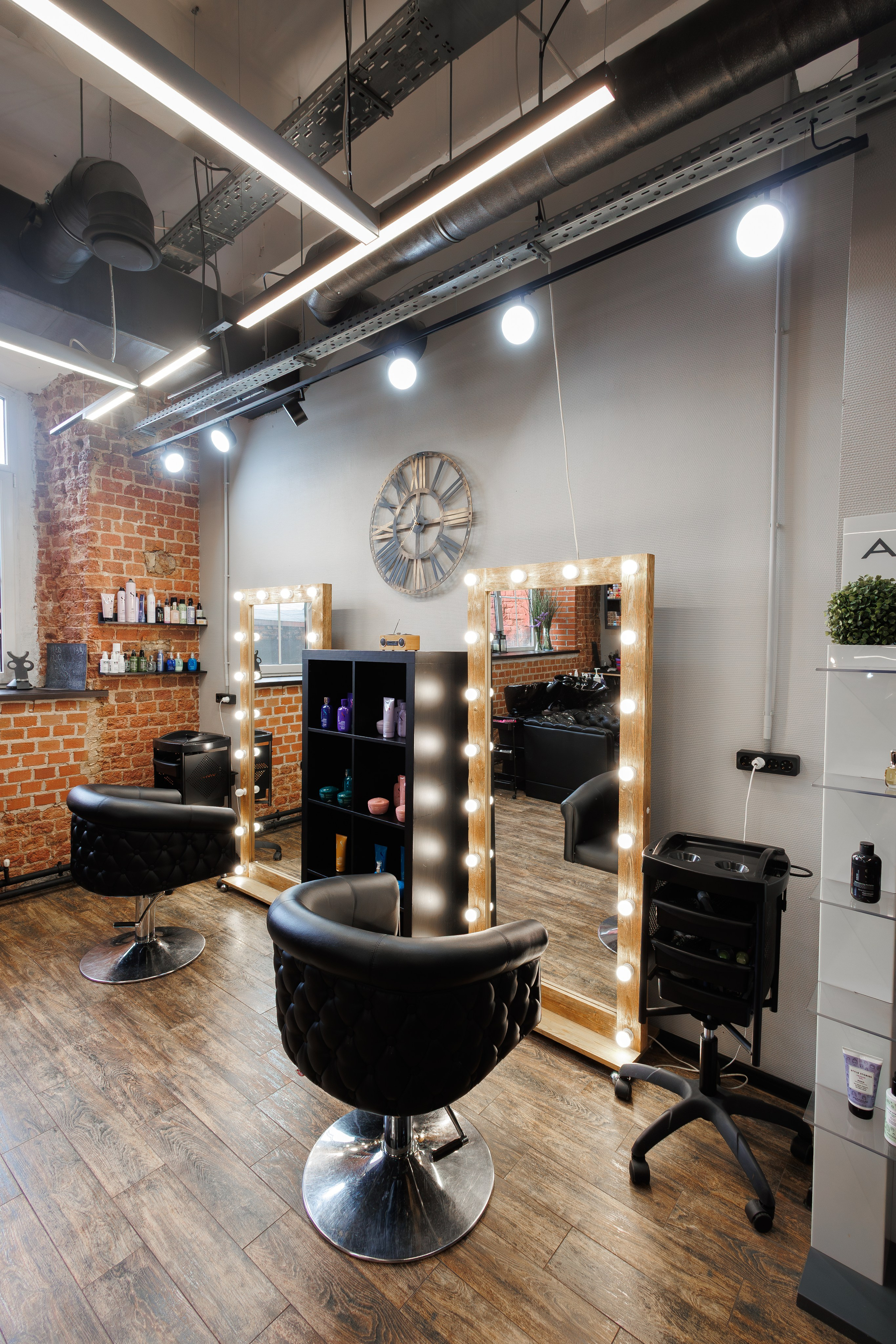 Азимут. Фотосъёмка для бизнеса — предметное фото, репортаж с мероприятий, портреты людей, съёмка интерьера и экстерьера