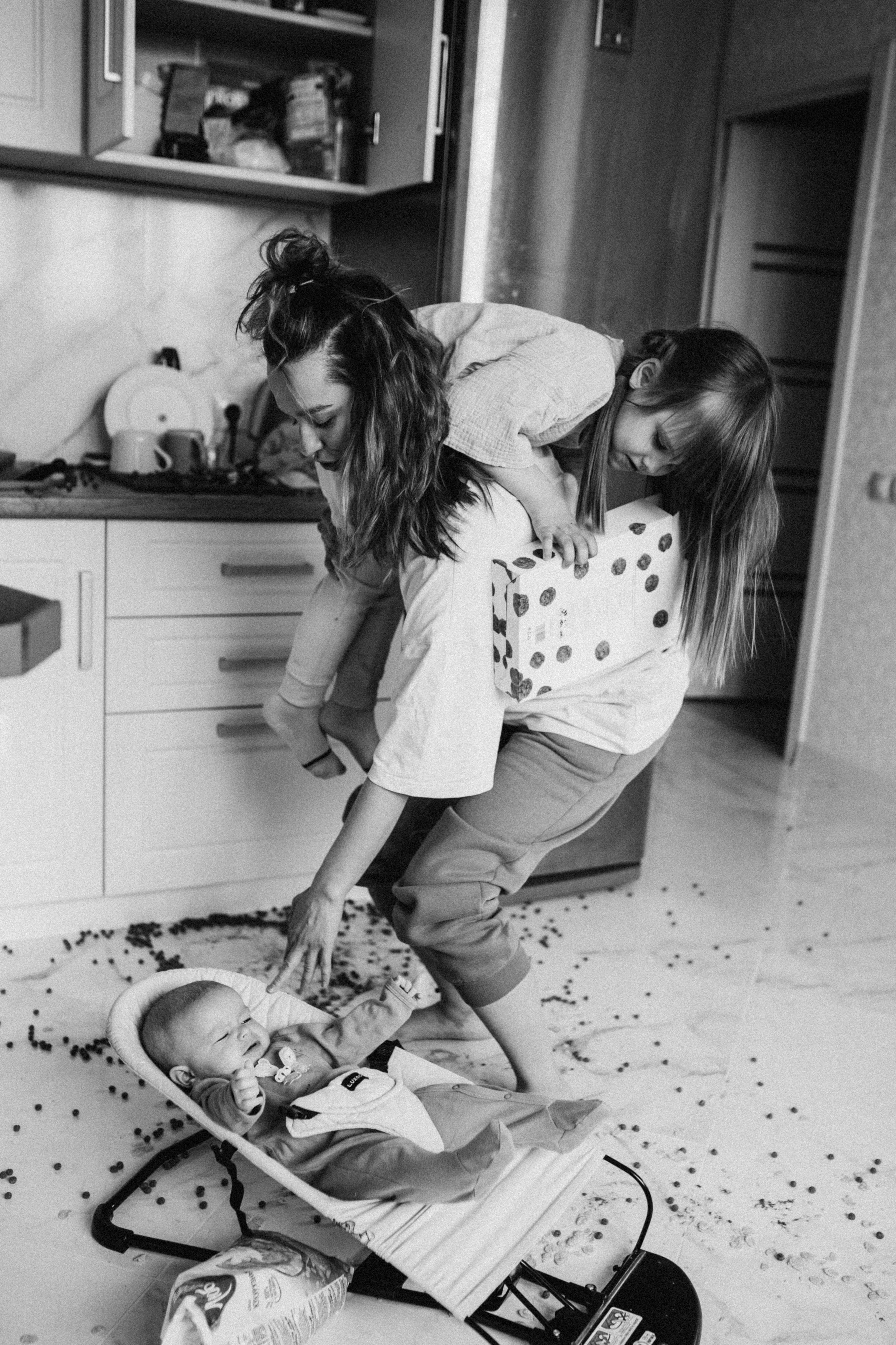 Суровая правда материнства. Лайфстайл фотограф в Чебоксарах и Санкт-Петербурге Тоня Бекнёва