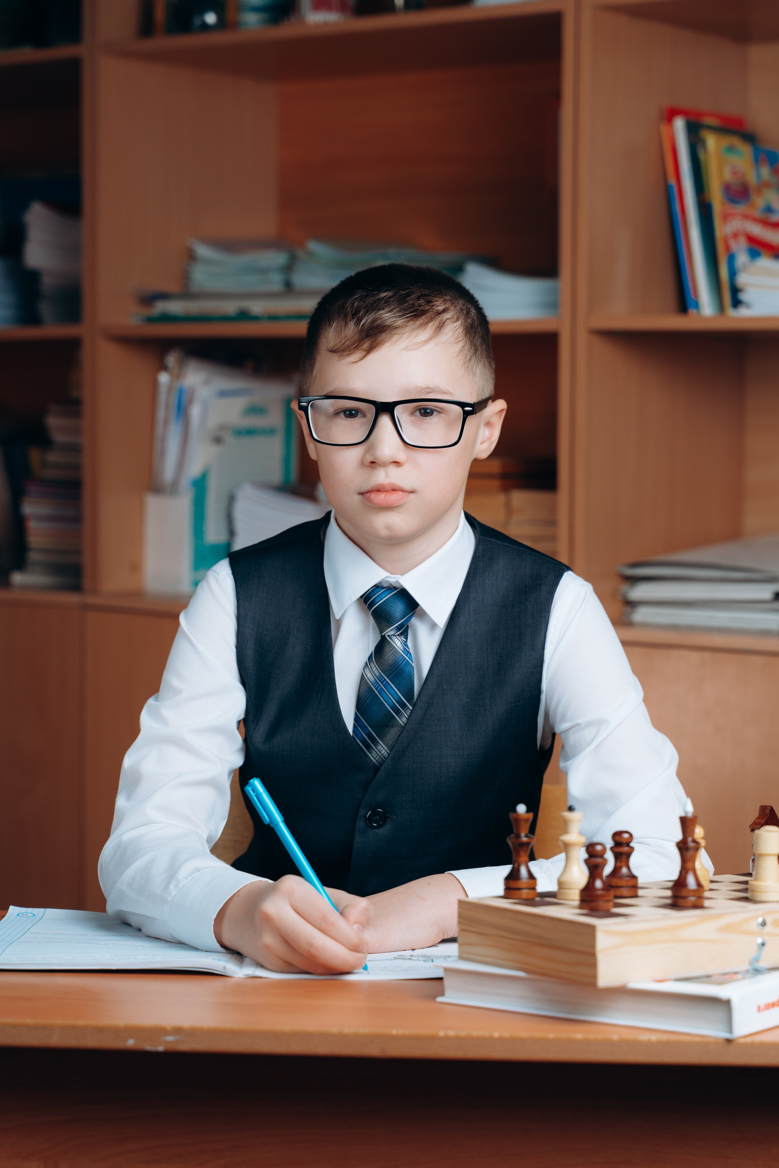 Портреты 1 — 4 классы. Свадебное видео и выпускные альбомы в Челябинской области in LENS