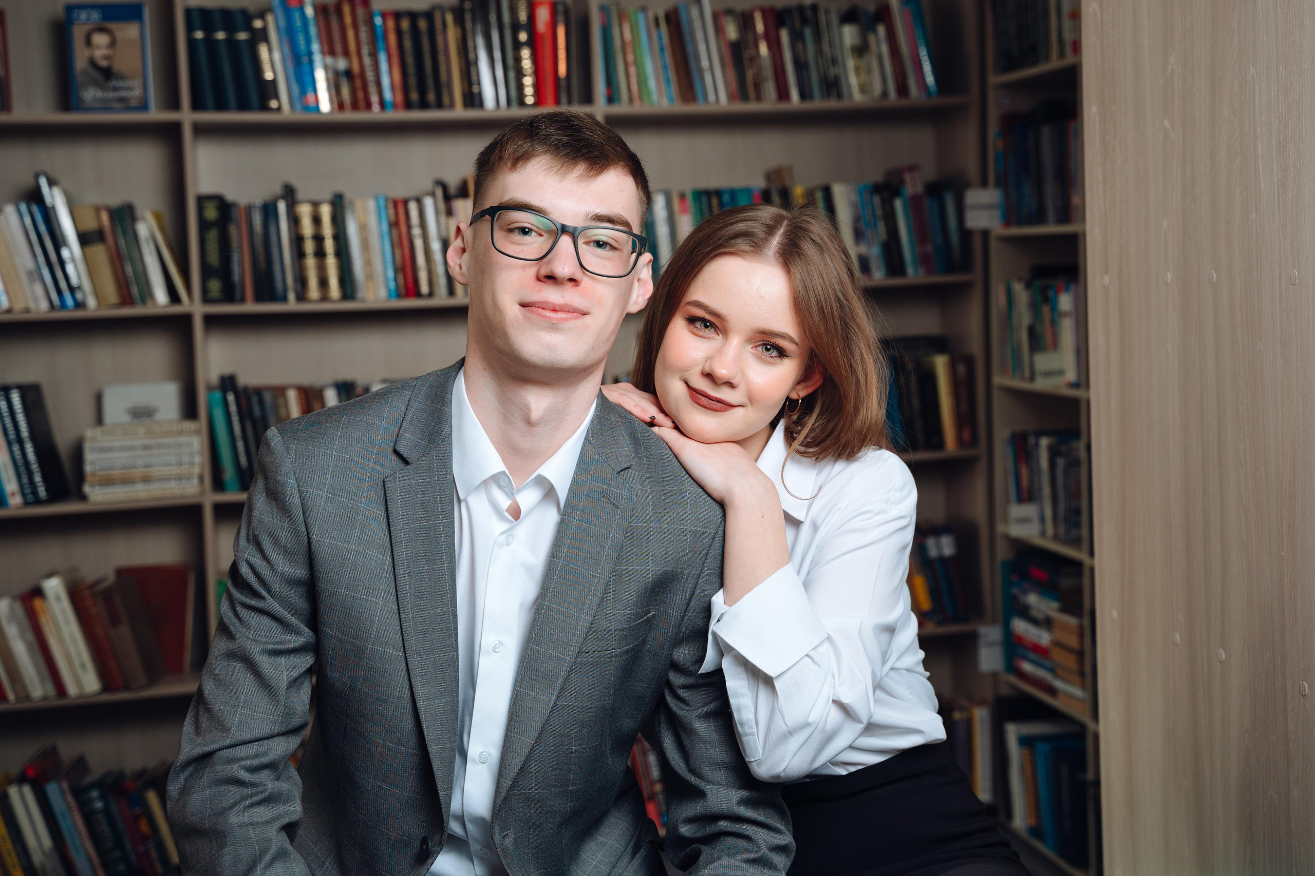 Групповые фотосессии. Свадебное видео и выпускные альбомы в Челябинской области in LENS