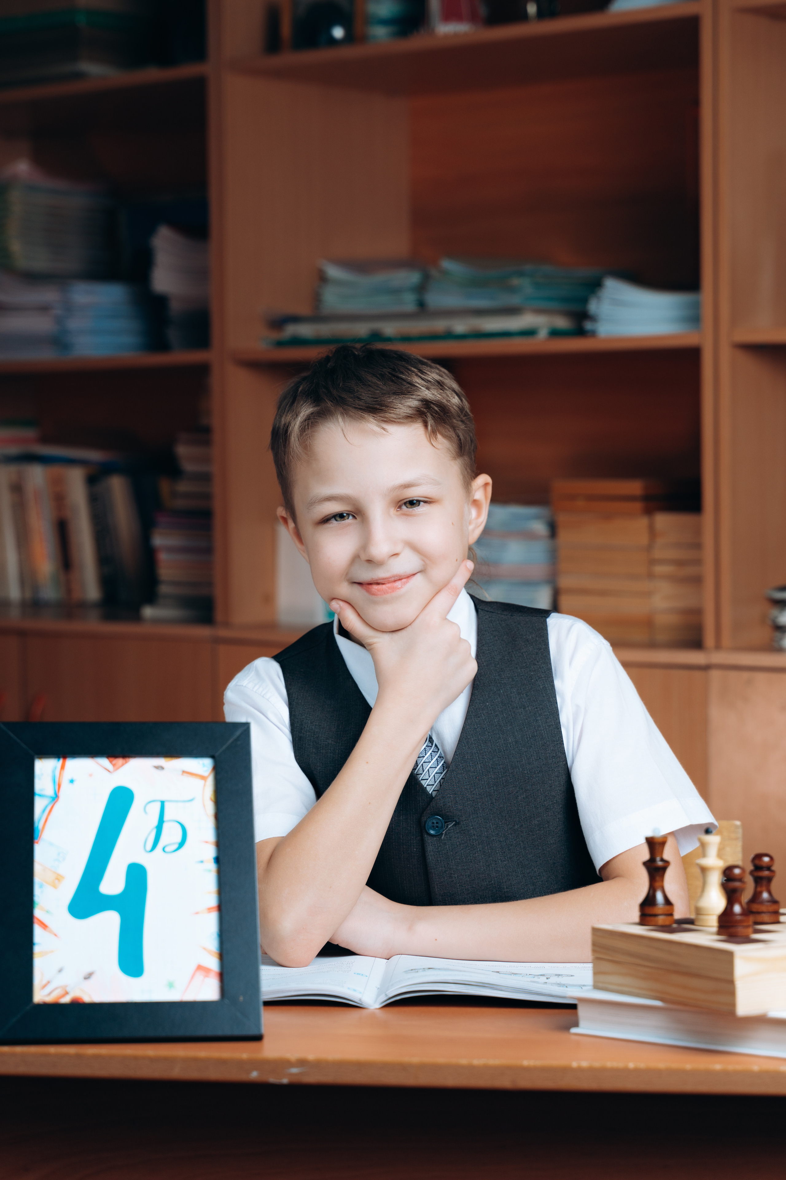 Портреты 1 — 4 классы. Свадебное видео и выпускные альбомы в Челябинской области in LENS