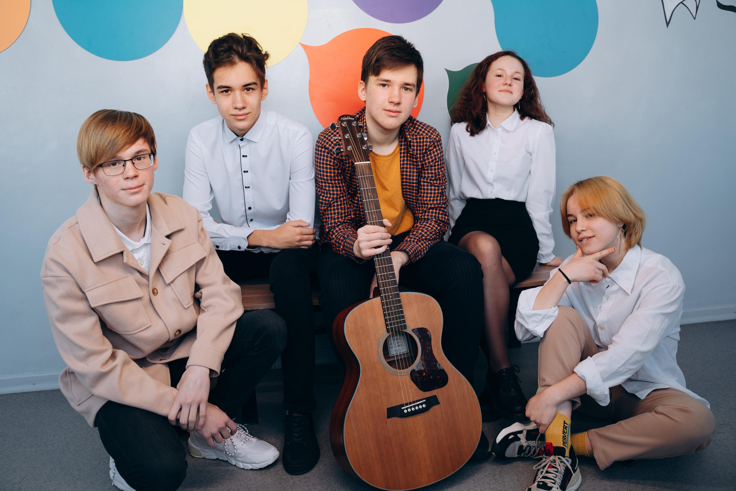 Групповые фотосессии. Свадебное видео и выпускные альбомы в Челябинской области in LENS