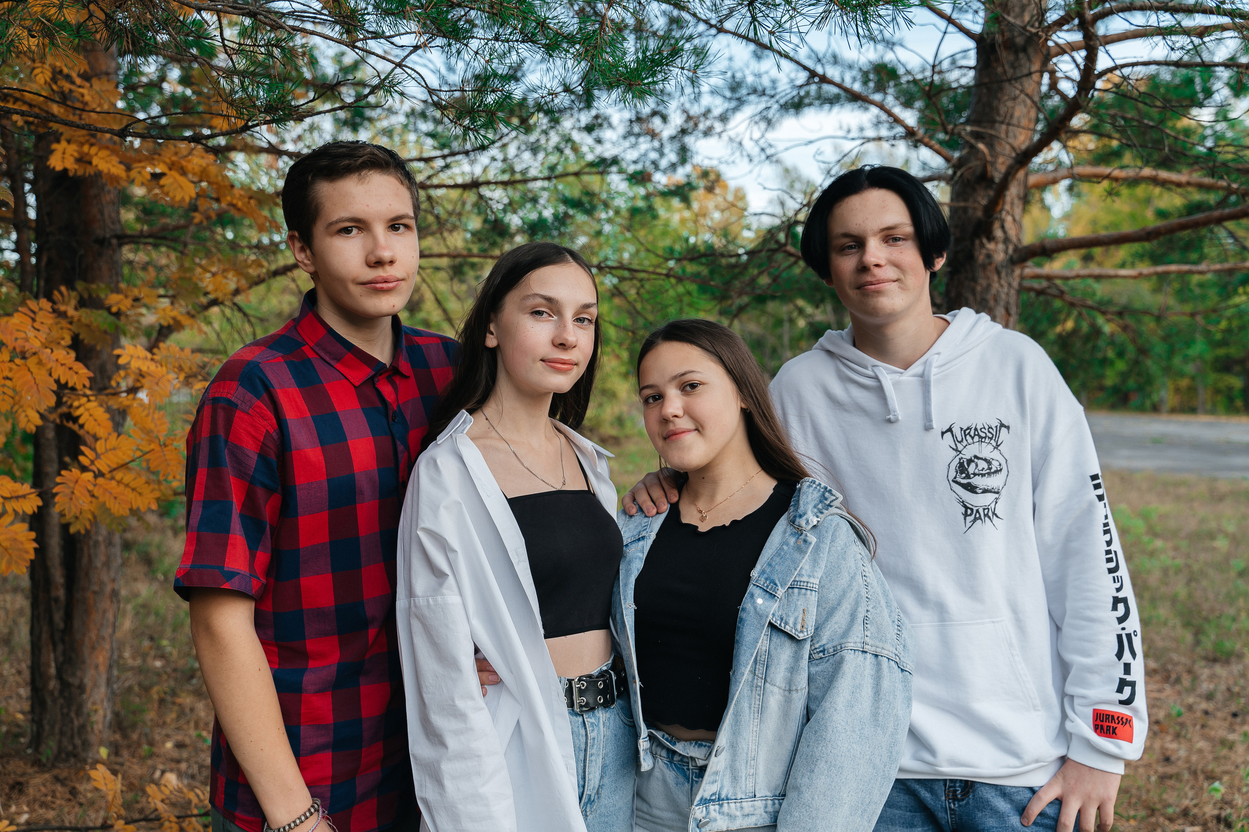 Групповые фотосессии. Свадебное видео и выпускные альбомы в Челябинской области in LENS