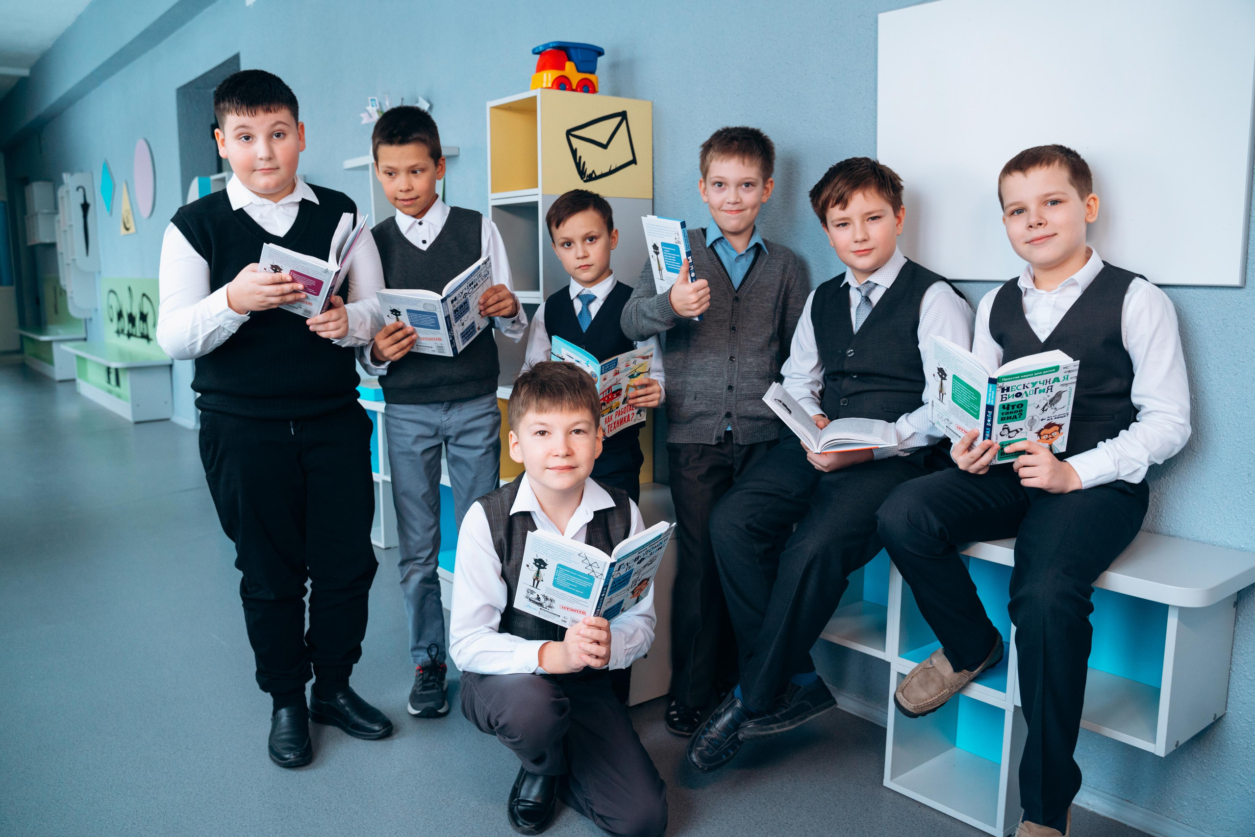 Групповые фотосессии. Свадебное видео и выпускные альбомы в Челябинской области in LENS